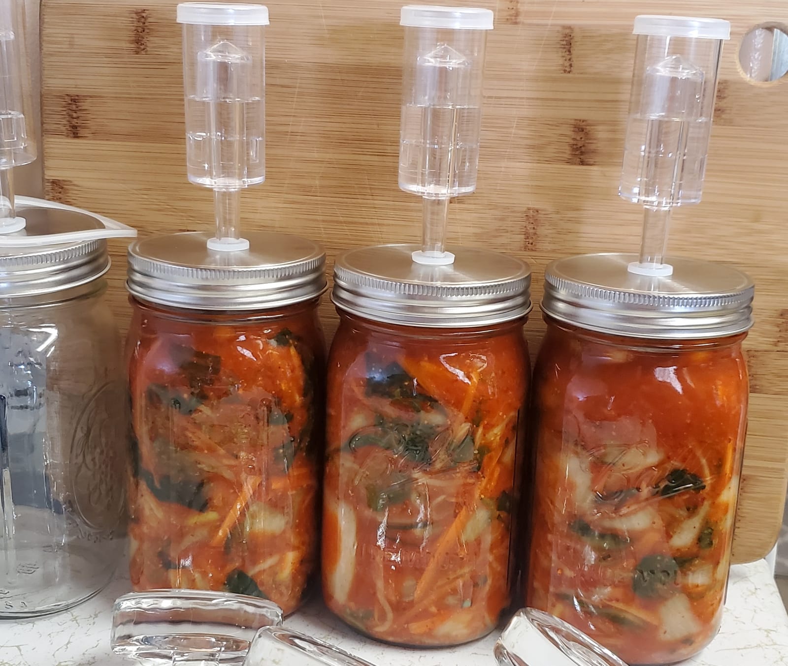 JILLMO Fermentation Kit, Stainless Steel Lids with Weights & Airlocks customer photo 2