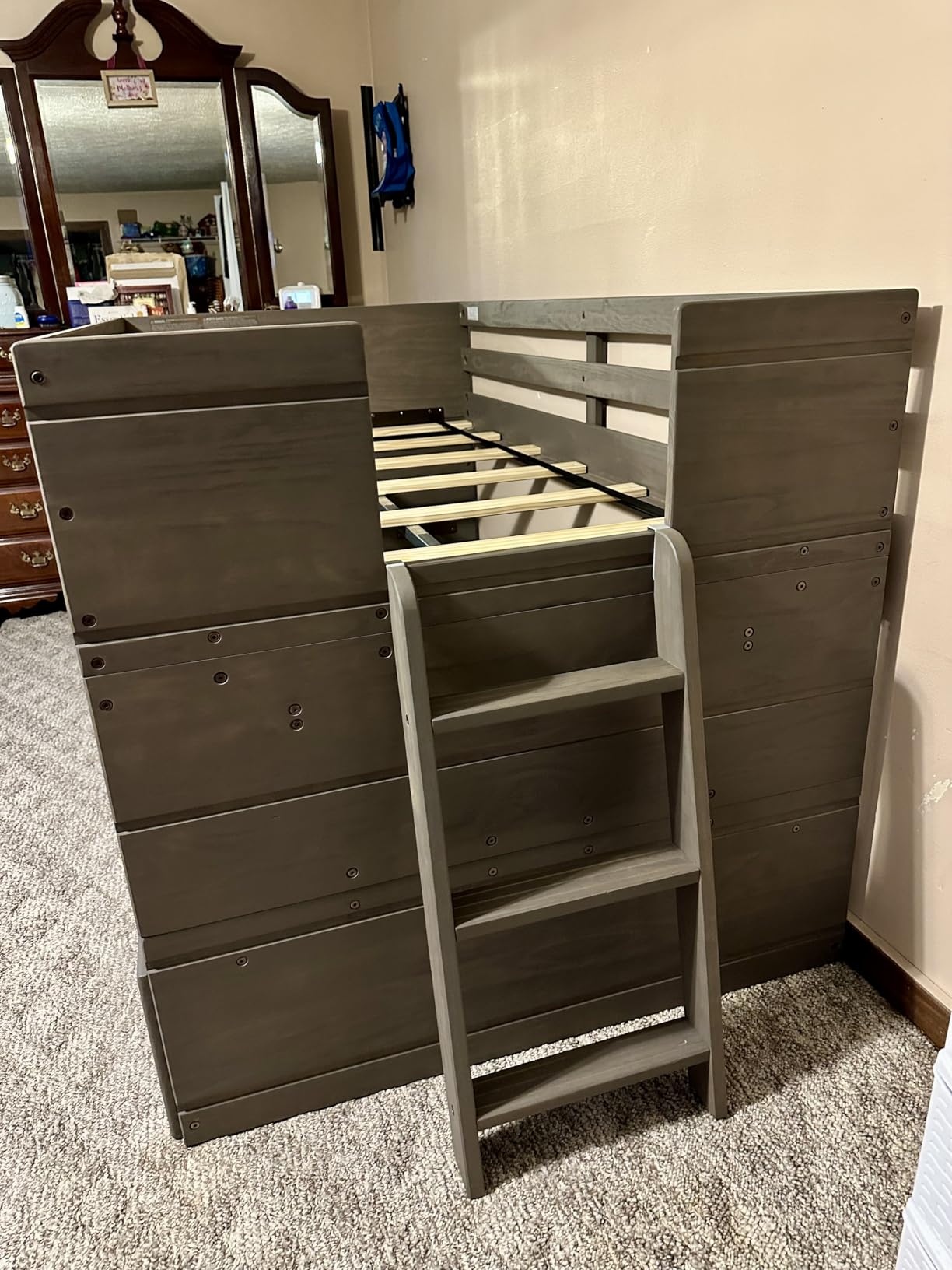 Max & Lily Loft Bed Twin Size, Solid Wood Low Loft Bed with Storage Drawer and Ladder, Modern Farmhouse Loft Bed for Kids, White Wash customer photo 2