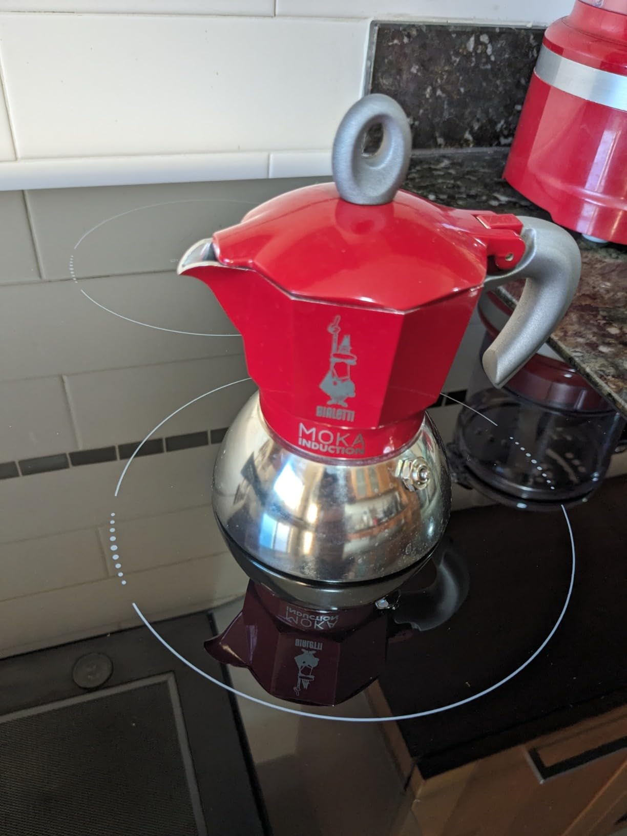 Bialetti - Moka Induction, Moka Pot, Suitable for all Types of Hobs, 4 Cups Espresso (5.7 Oz), Black customer photo 2