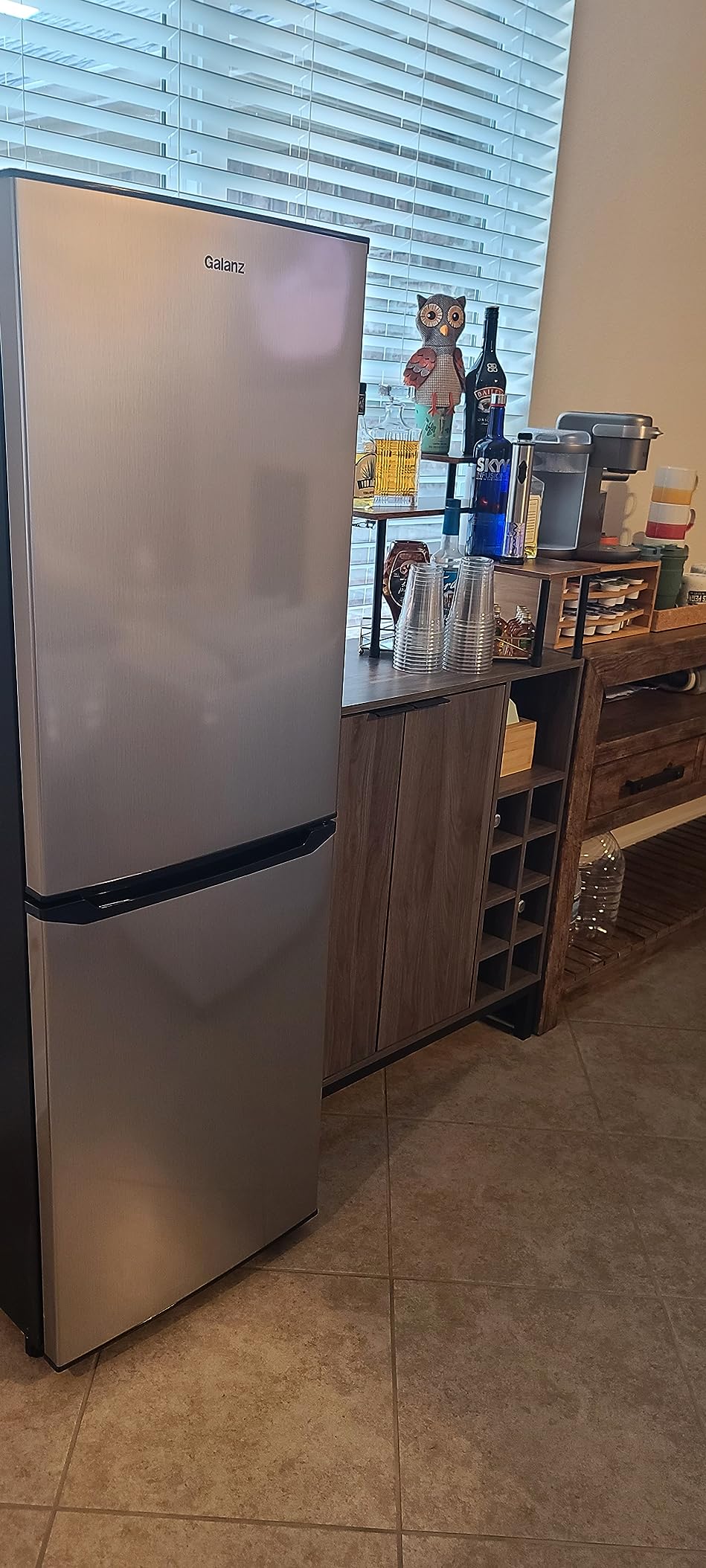 Galanz GLR12TS5F Refrigerator, Dual Door Fridge, Adjustable Electrical Thermostat Control with Top Mount Freezer Compartment, 12.0 Cu.Ft, Stainless Steel, 12 customer photo 2