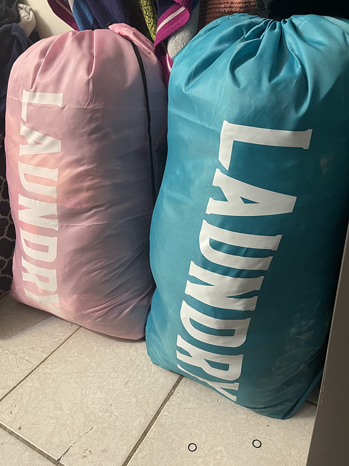 Fiodrimy 2 Pack XL Travel Laundry Bag, Machine Washable Dirty Clothes Organizer, Large Enough to Hold 4 Loads of Laundry, Easy Fit a Laundry Basket (Pink+Blue, 24