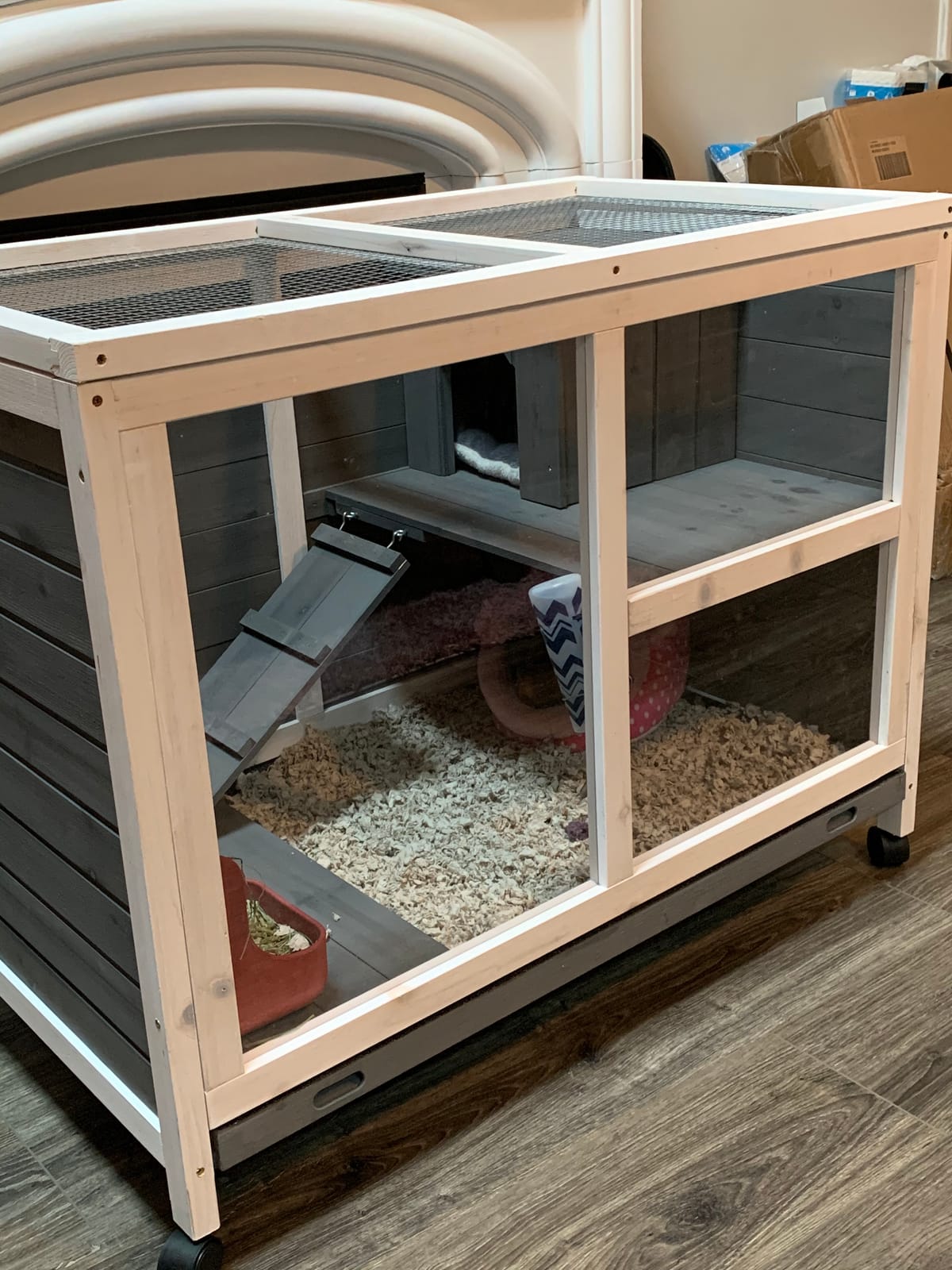 PawHut Rabbit Hutch with Wheels, Desk and Side Table Sized, Wooden Rabbit Cage, Waterproof Small Bunny Cage with Removable Tray, Openable Roof, for Indoor & Outdoor, Natural customer photo 2