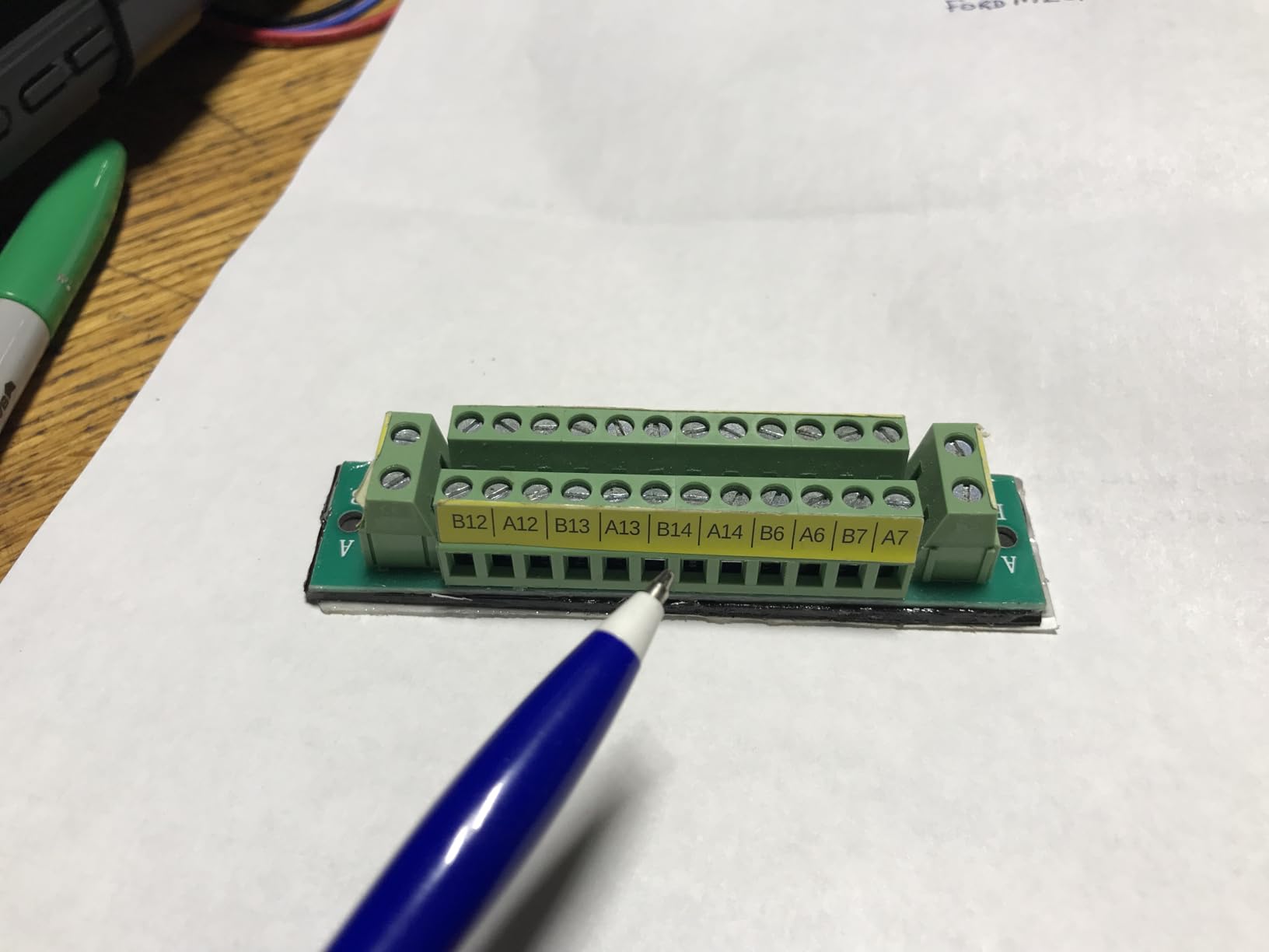 OONO 16 Amp 2x12 Position Terminal Block Distribution Module for AC DC customer photo 2
