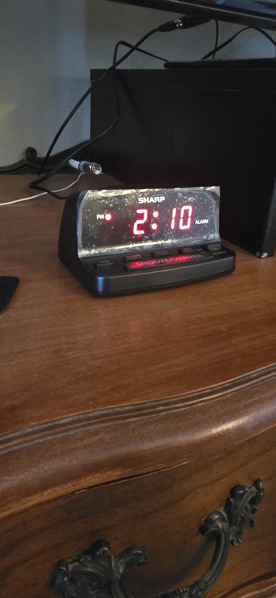 Sharp Digital Alarm Clock with Keyboard Controls, Large Snooze, Red LED customer photo 2