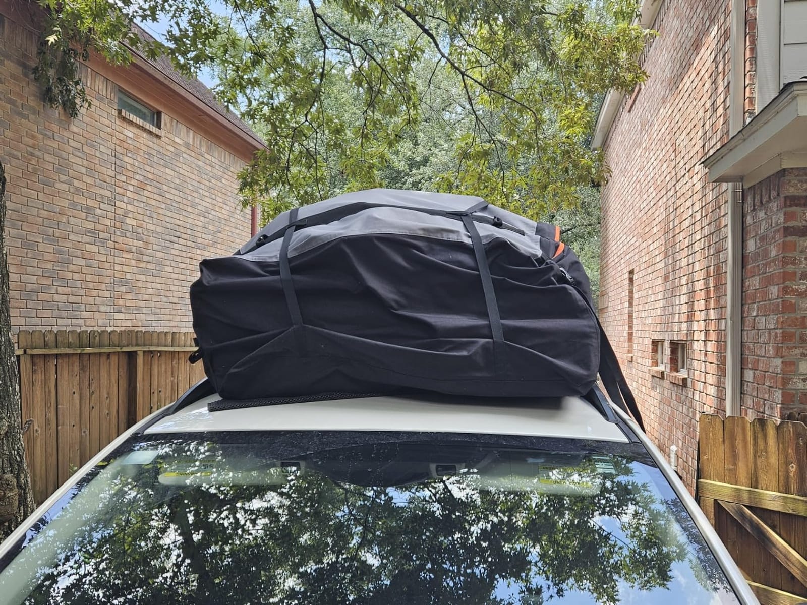 23 Cubic Feet Roof Bag - Safety Tested Heavy-Duty Waterproof Rooftop Cargo Carrier for All Cars & SUVs (with or Without Rack) - Includes Protective Mat & Storage Bag - Military-Grade 840D PVC customer photo 2