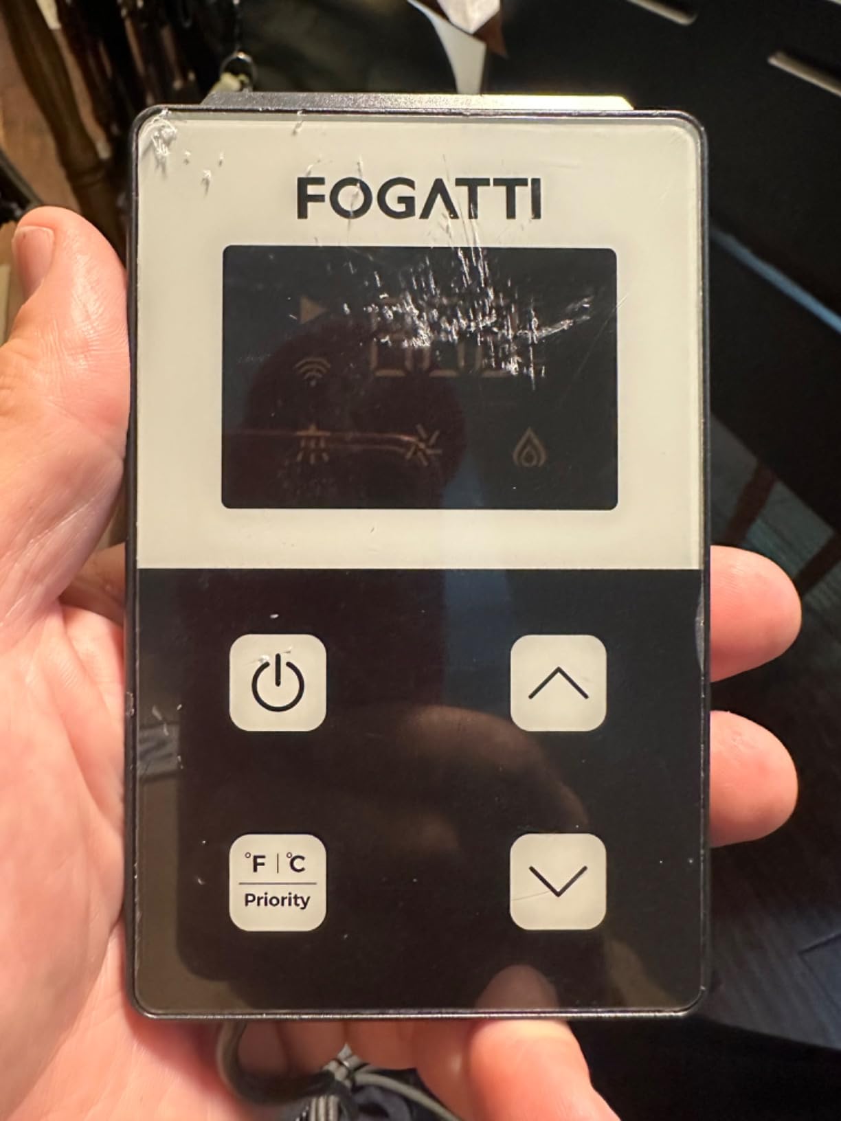 FOGATTI InstaShower 8 Plus RV Tankless Water Heater, Propane, 12V DC, Black customer photo 2