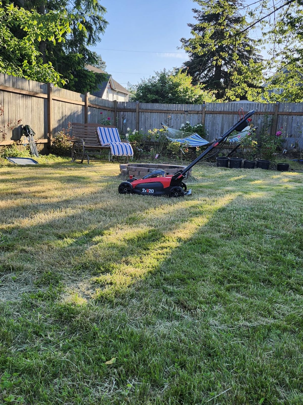CRAFTSMAN V20 20 in Lawn Mower, 2 x 5Ah Batteries and 2 Chargers Included, High Effeciency Brushless Motor, Push Mower, Up to 50 Min of Runtime, Lightweight, Grass Bag, Low Profile (CMCMW220P2) customer photo 1