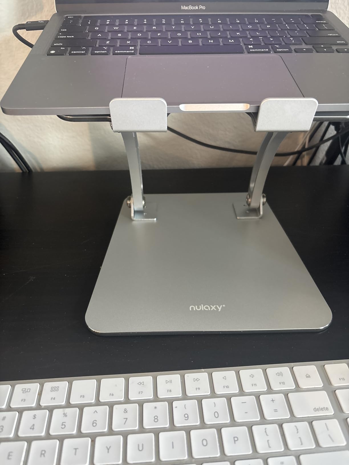Nulaxy Fully Adjustable Laptop Stand for Desk, Dual Foldable Computer Riser customer photo 1
