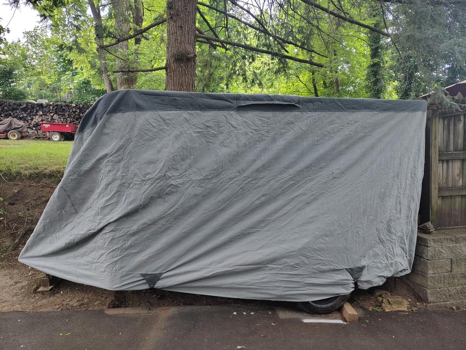 GEARFLAG Travel Trailer RV Cover fits 22' -24' Reinforced Windproof Side-Straps Anti-UV Water-Resistance Multi-Layers Heavy Duty for Motorhome, Ideal for Travel Trailer Covers customer photo 1