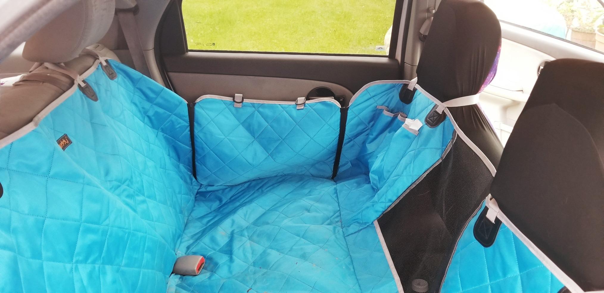 Truck Seat Cover for Dogs 100% Waterproof Back Seat Cover for Crew Cab Machine Washable X-Large Pet Hammock with Side Flap Against Dirt and Fur for Large SUV and Truck Dog Seat Protector customer photo 1