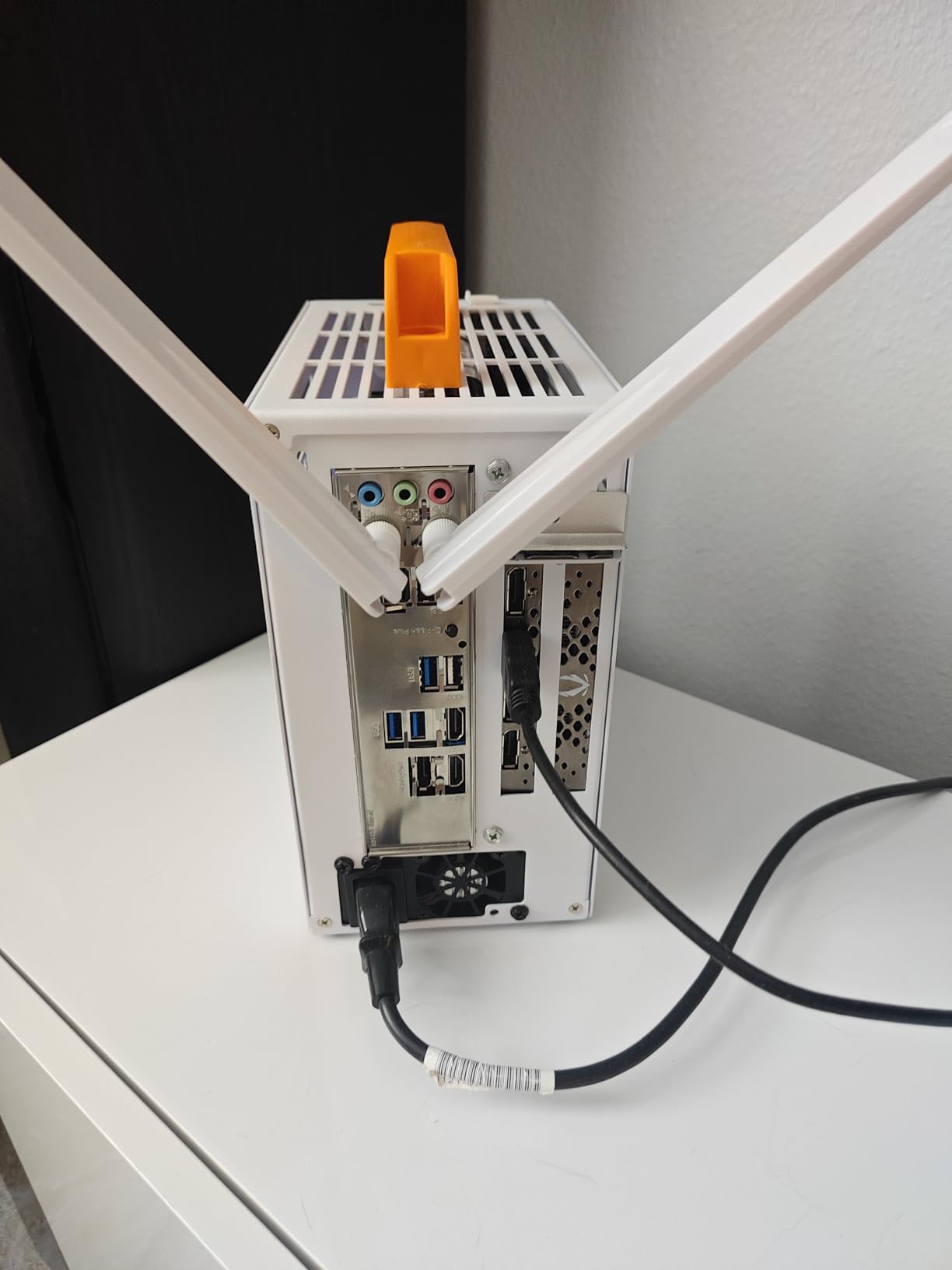 SGPC K39 5L Mini ITX Case,Portable SFF Gaming Chassis,White Standard Edition customer photo 2