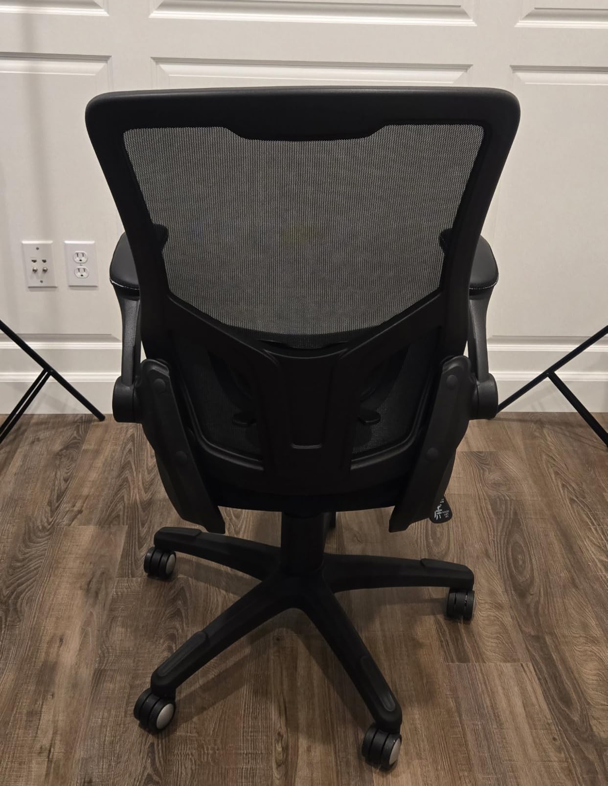 Office Chair Ergonomic Desk Chair, Computer PU Leather Home Office Chair, Swivel Mesh Back Adjustable Lumbar Support Flip-up Arms Executive Task Chair customer photo 1