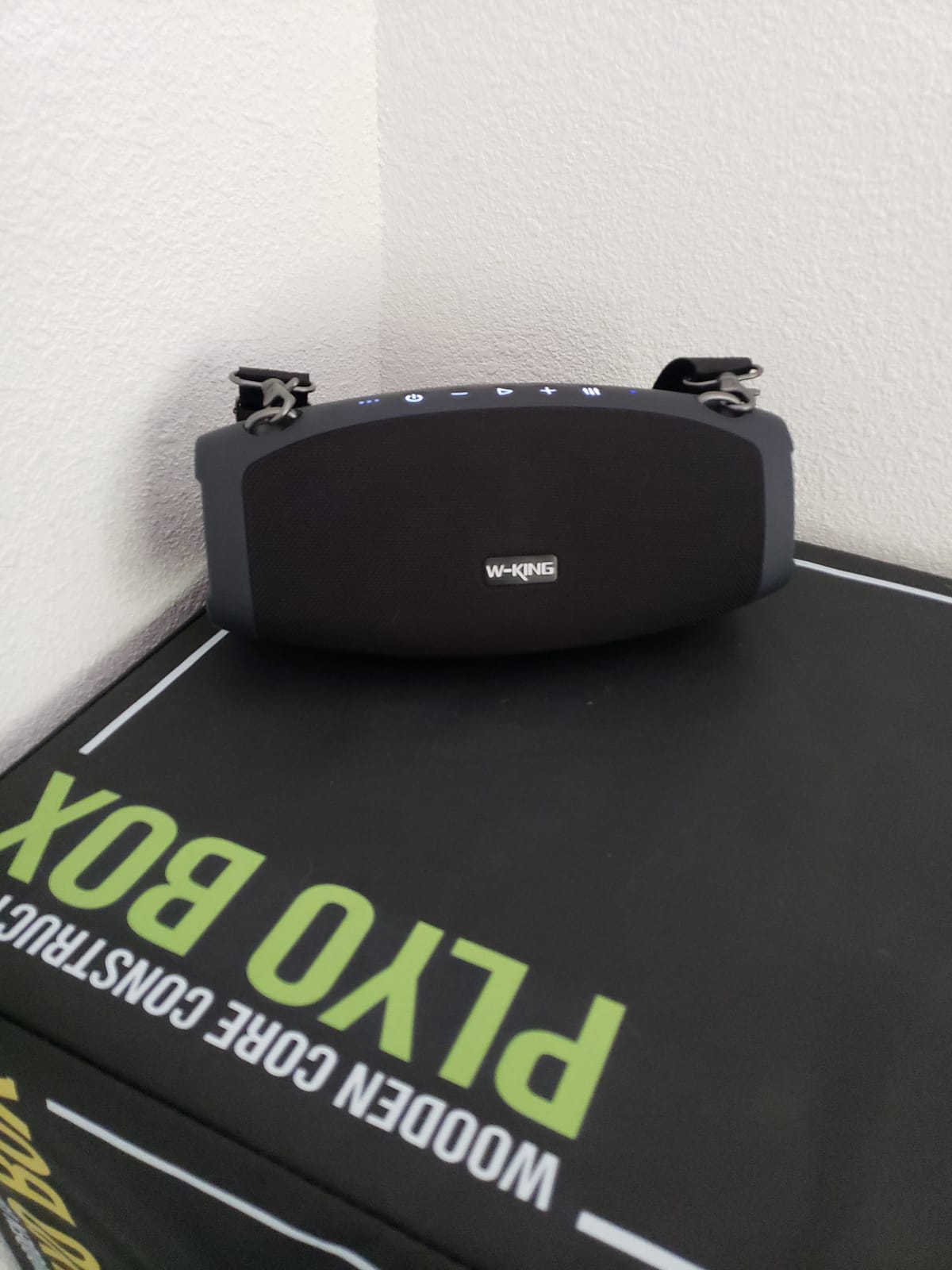 W-KING Bluetooth Speaker, 120W Peak IPX6 Outdoor Loud Portable Speakers customer photo 1