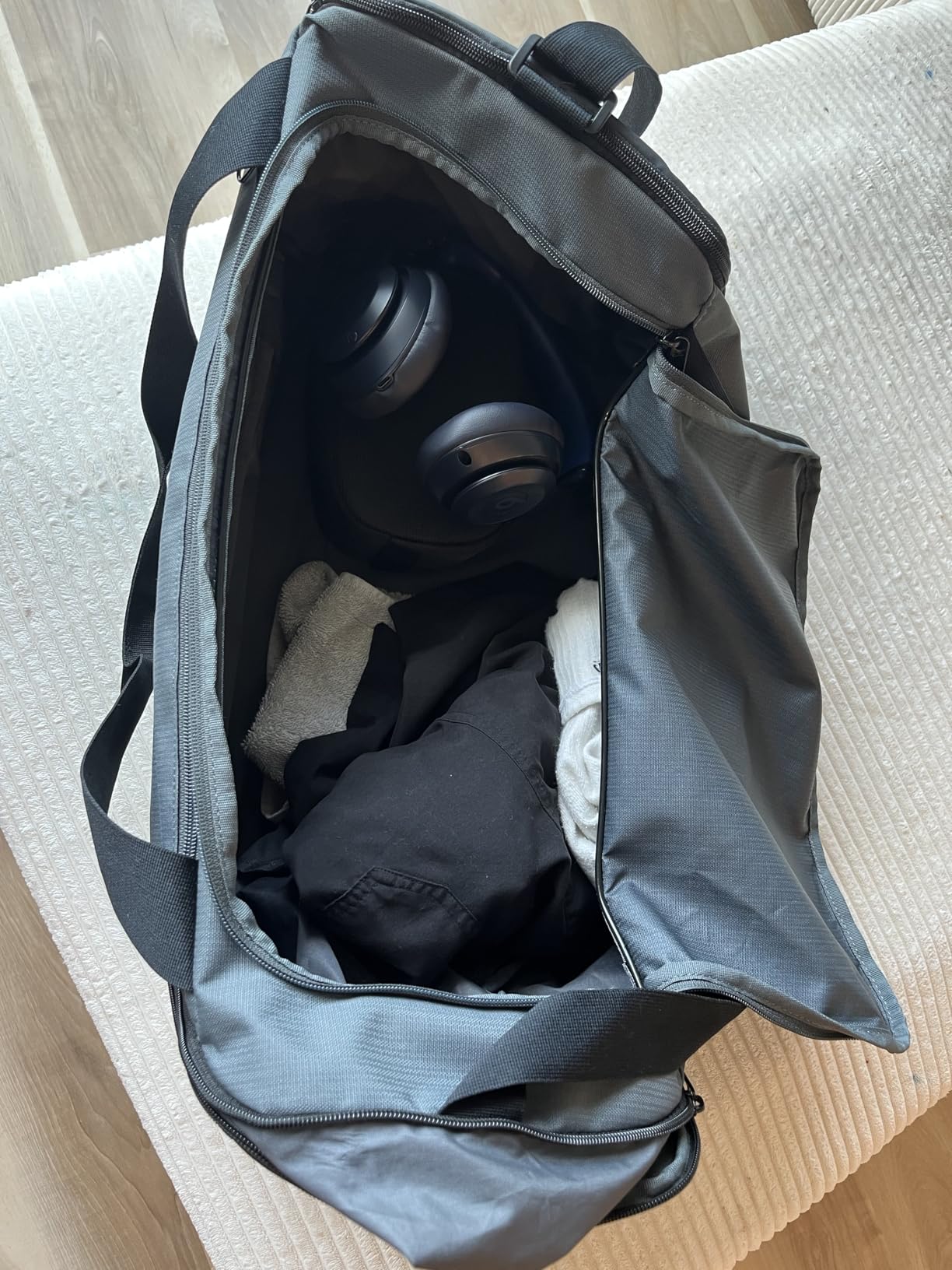 Nike Unisex Adult Gameday Brasilia 9.5 Training Duffel Bag (25L, 41L, 60L, or 95L) customer photo 2
