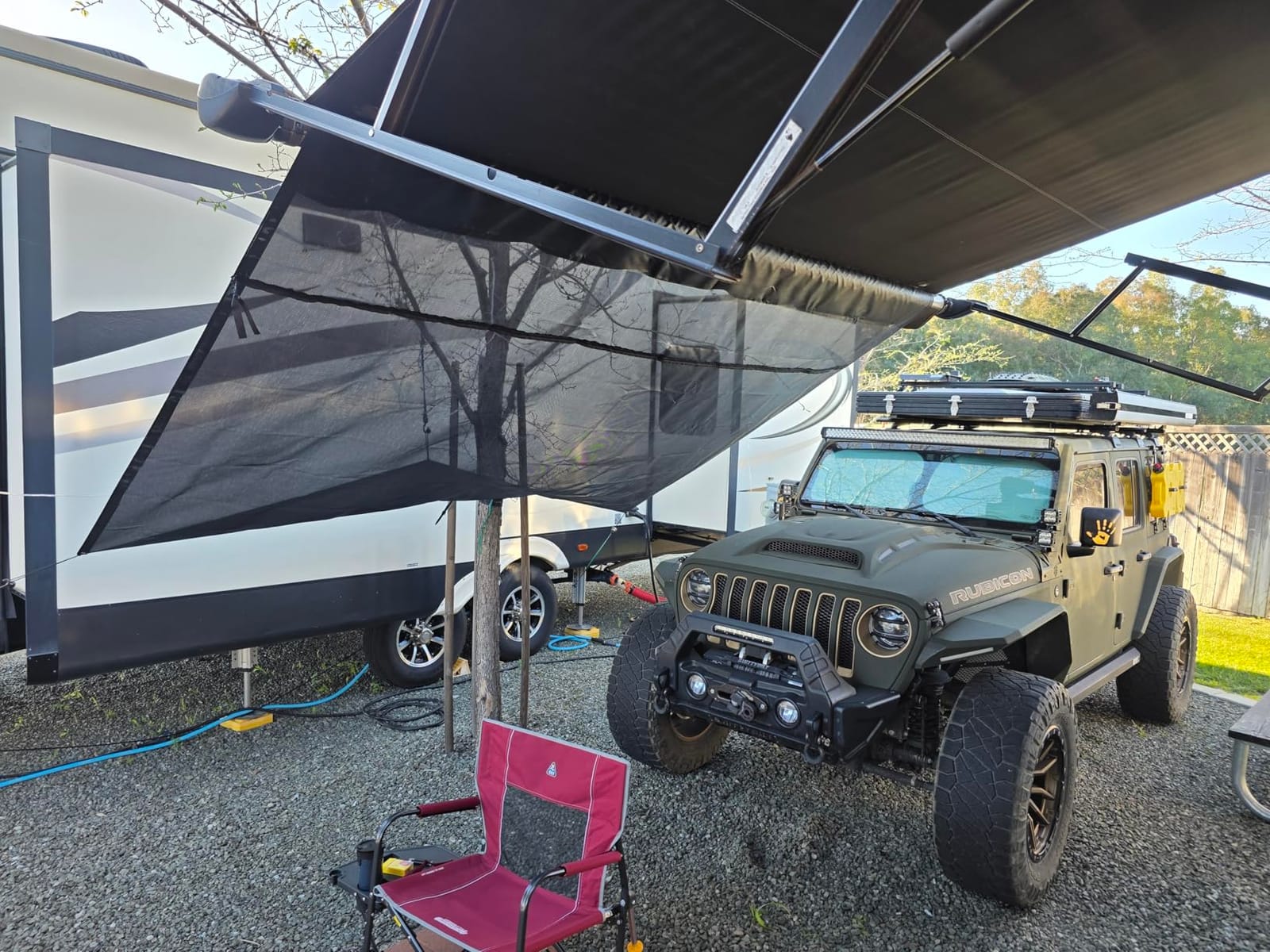 Dulepax RV Awning Side Shade- 9'X7' -Second Generation RV Awning Side Shade Screen Significantly Improves Shadew and Privacy.Universal RV Awning Shade Screen with Complete Kits. customer photo 2