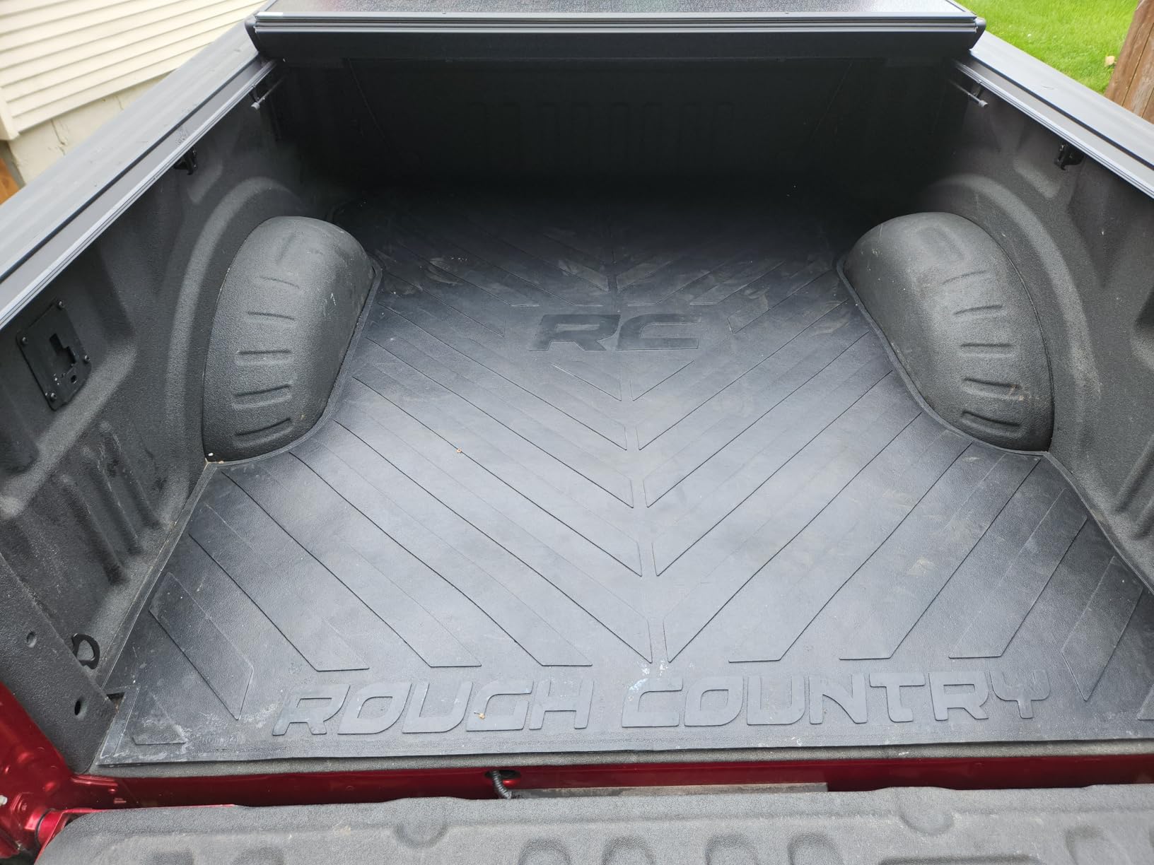 Rough Country Truck Bed Mat for Ford F-250/F-350 Super Duty (2017-2026) - Fits 6'10 Bed, Tear-Resistant Heavy-Duty Rubber, Non-Slip Protection customer photo 2