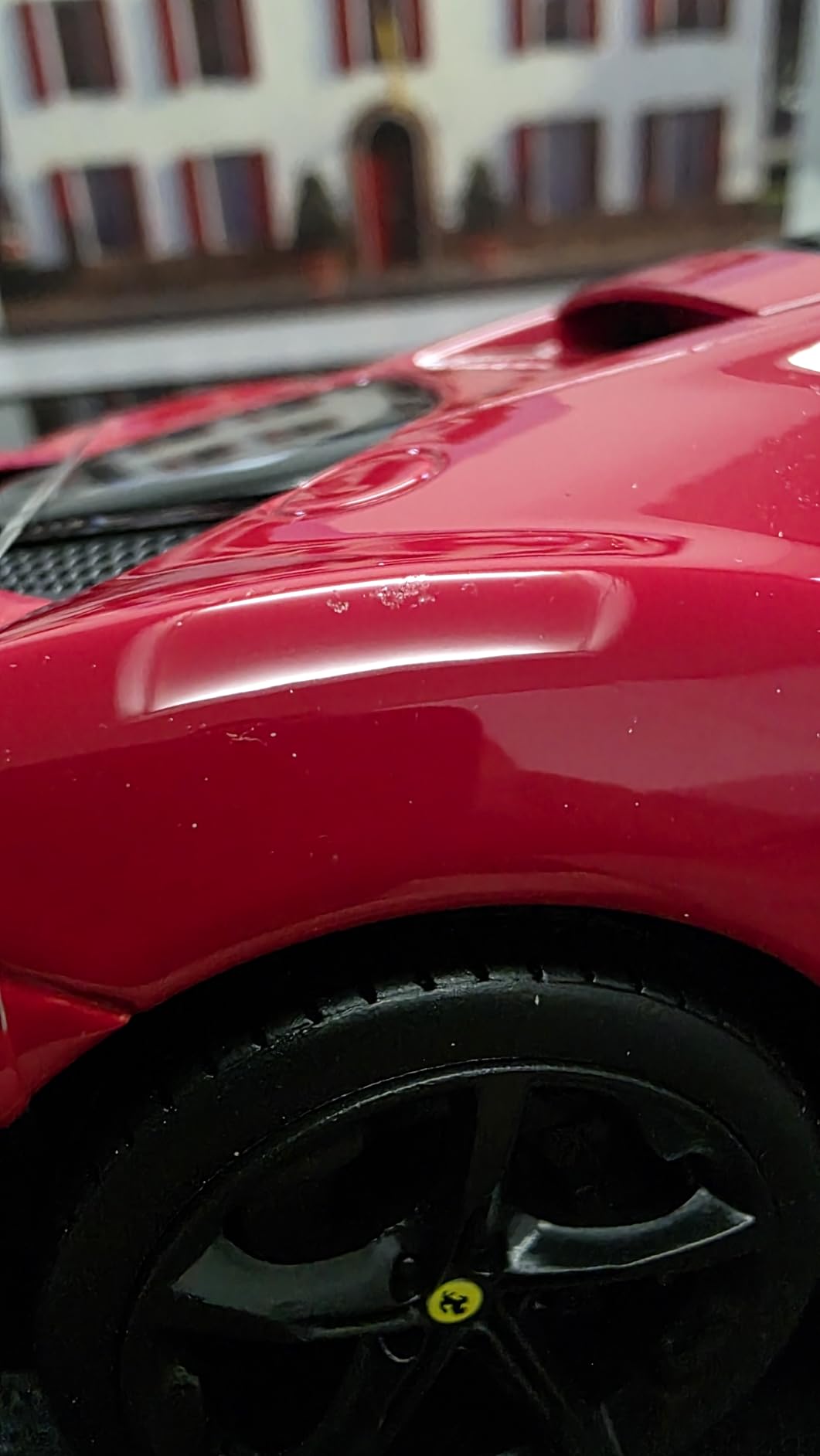 1:18 R&P SF90 Stradale, Red customer photo 1