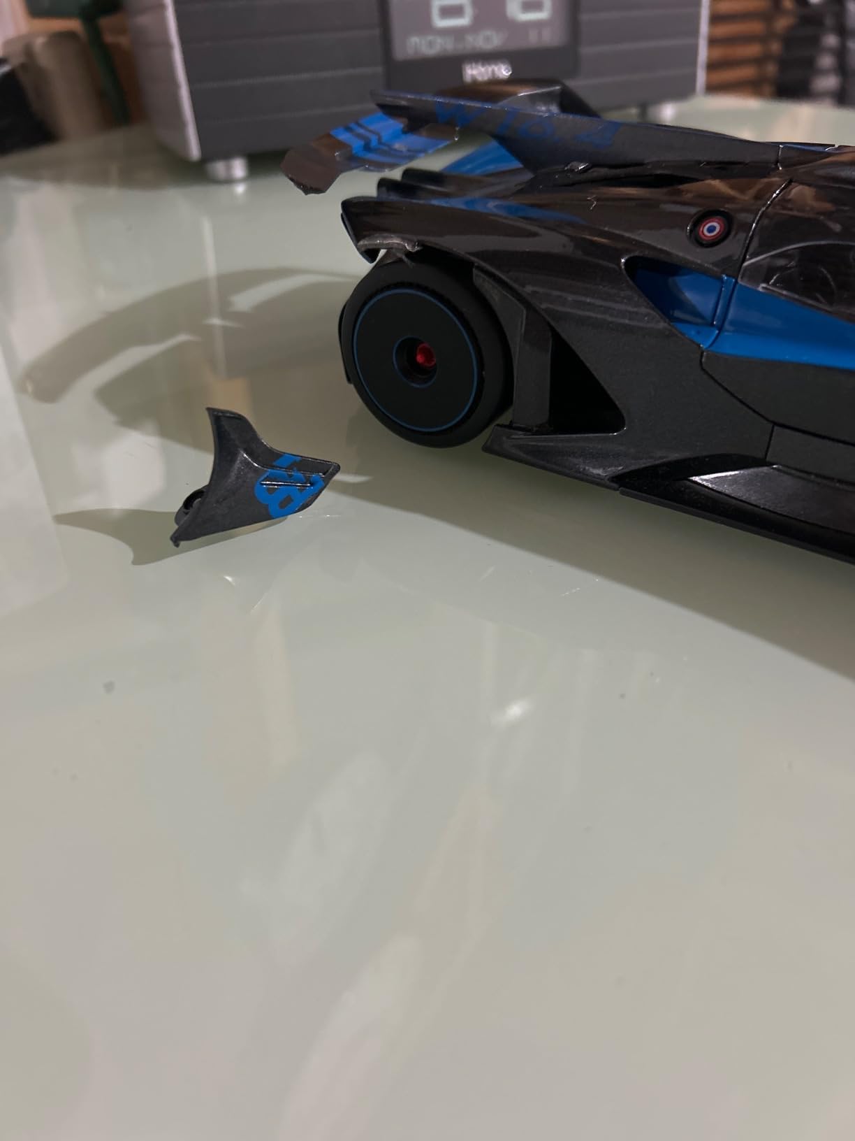 Bburago 1:18 Bugatti Bolide, Blue customer photo 1