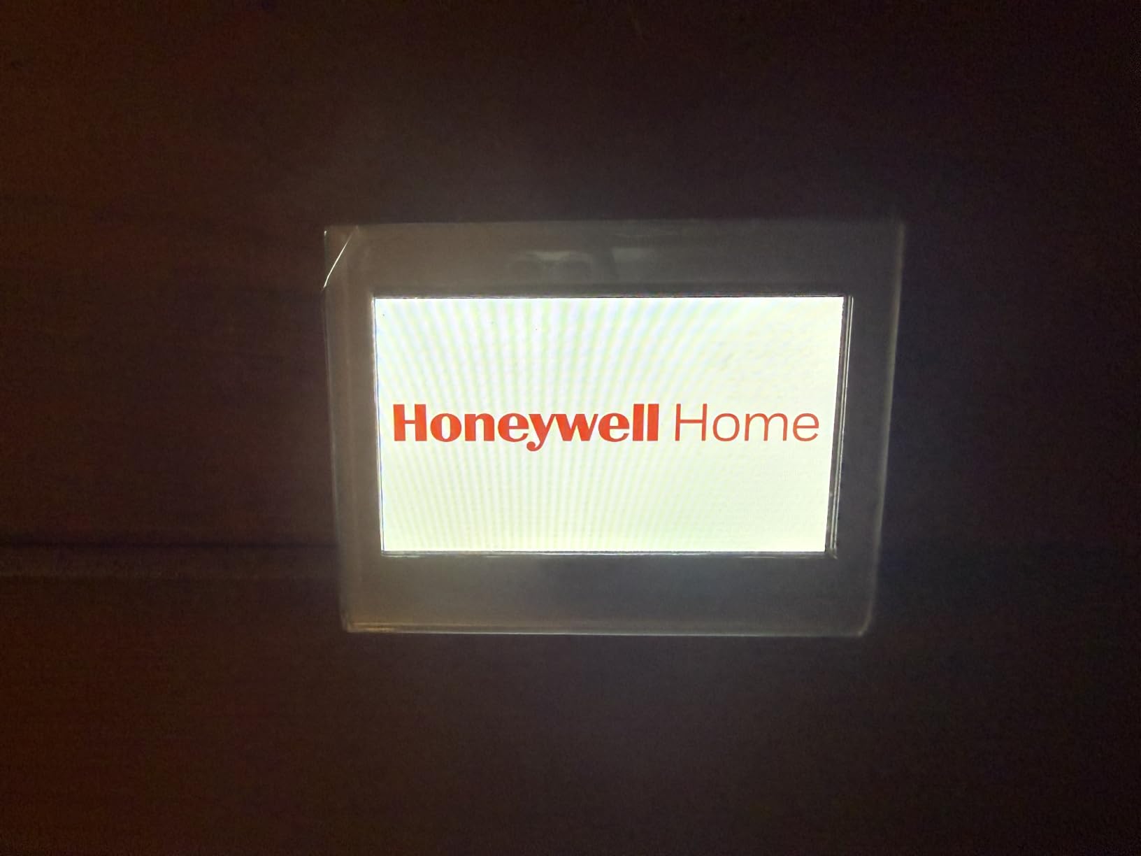 Honeywell Home RTH9600WF Smart Color Thermostat ENERGY STAR Wi-Fi Programmable Touchscreen Alexa Ready - C-Wire Required customer photo 1