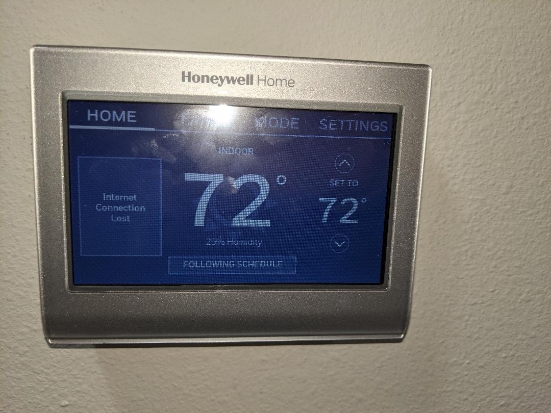 Honeywell Home RTH9600WF Smart Color Thermostat ENERGY STAR Wi-Fi Programmable Touchscreen Alexa Ready - C-Wire Required customer photo 2