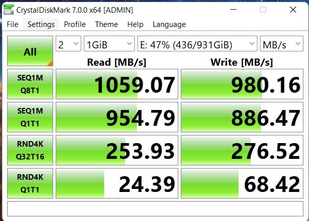 ADATA SE880, Portable External Solid State Drive, Titanium, 1TB customer photo 1