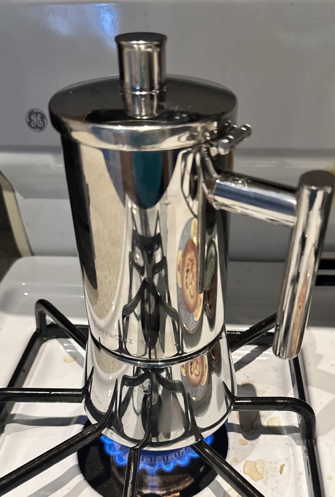 Easyworkz Diego Stovetop Espresso Maker Stainless Steel Italian Coffee Machine Maker 12Cup 17.5 oz Induction Moka Pot customer photo 1