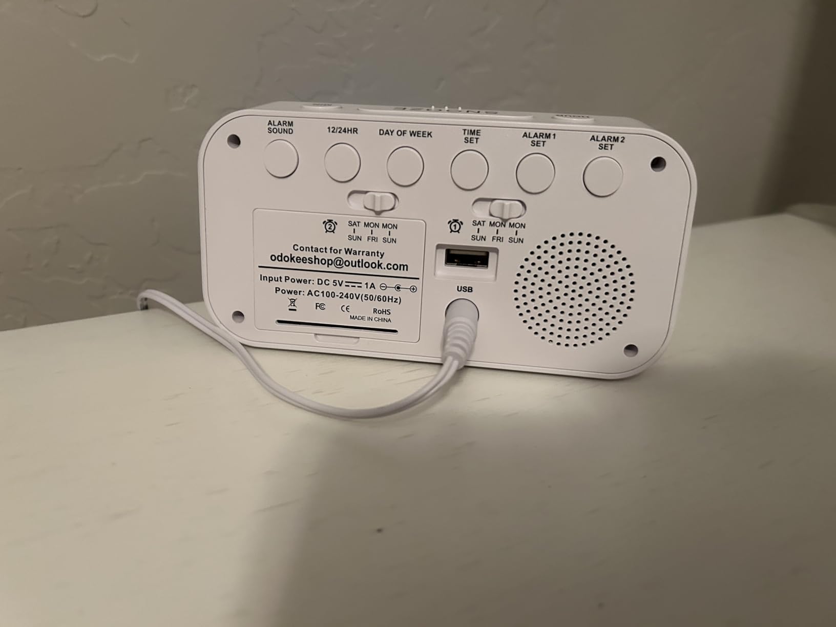 Odokee Digital Dual Alarm Clock for Bedroom with 0-100% Dimmable Display customer photo 2