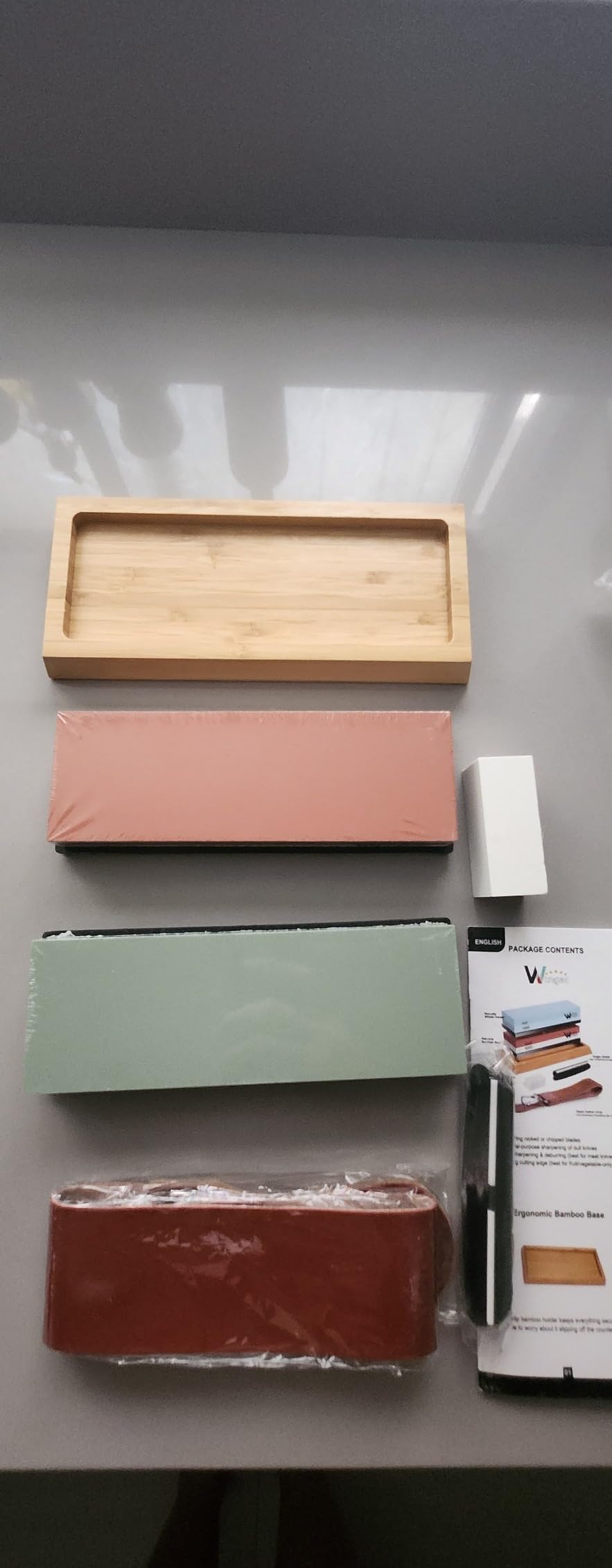 Wucgea Knife Sharpening Stone Kit - 400/1000 3000/8000 Grit Japanese Whetstone Set with Non-Slip Rubber Base, Angle Guide, Flattening Stone and Leather Strop customer photo 1