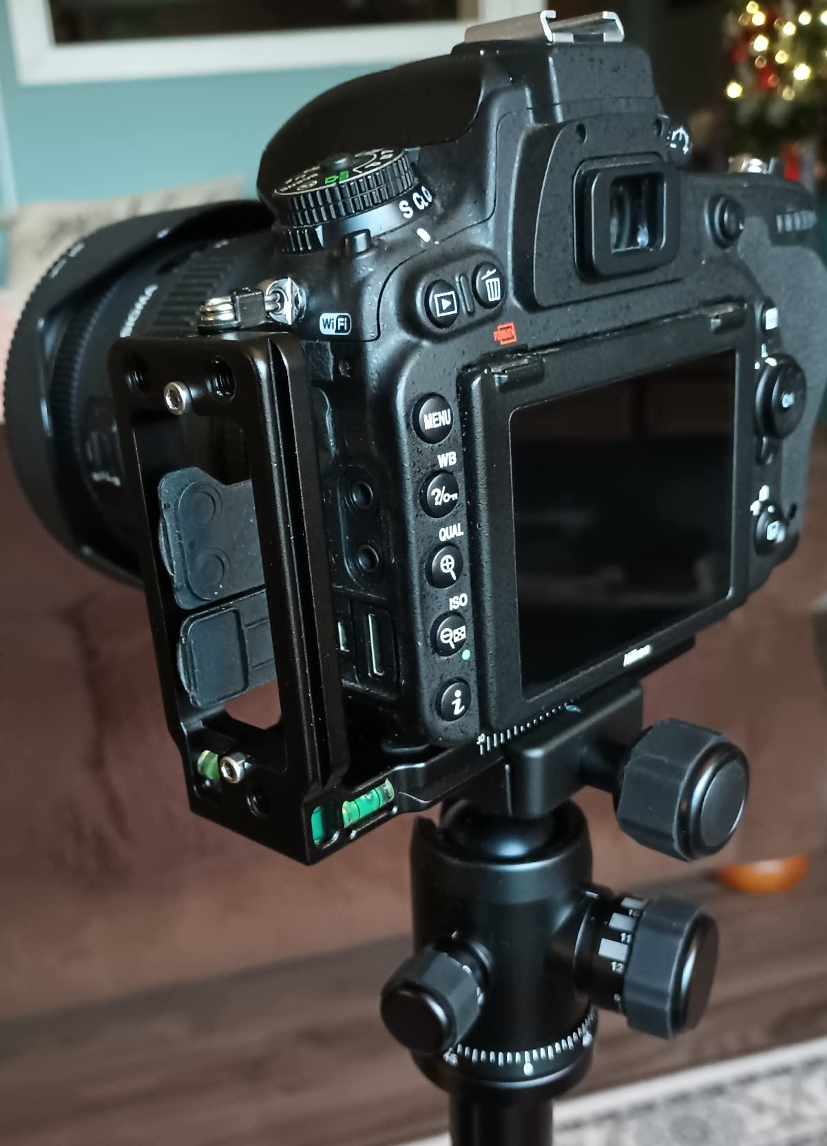 SUNWAYFOTO DPL-09 L Bracket for DSLR Arca Swiss Tripod Quick Release QR L Plate Camera Mount Accessory customer photo 1