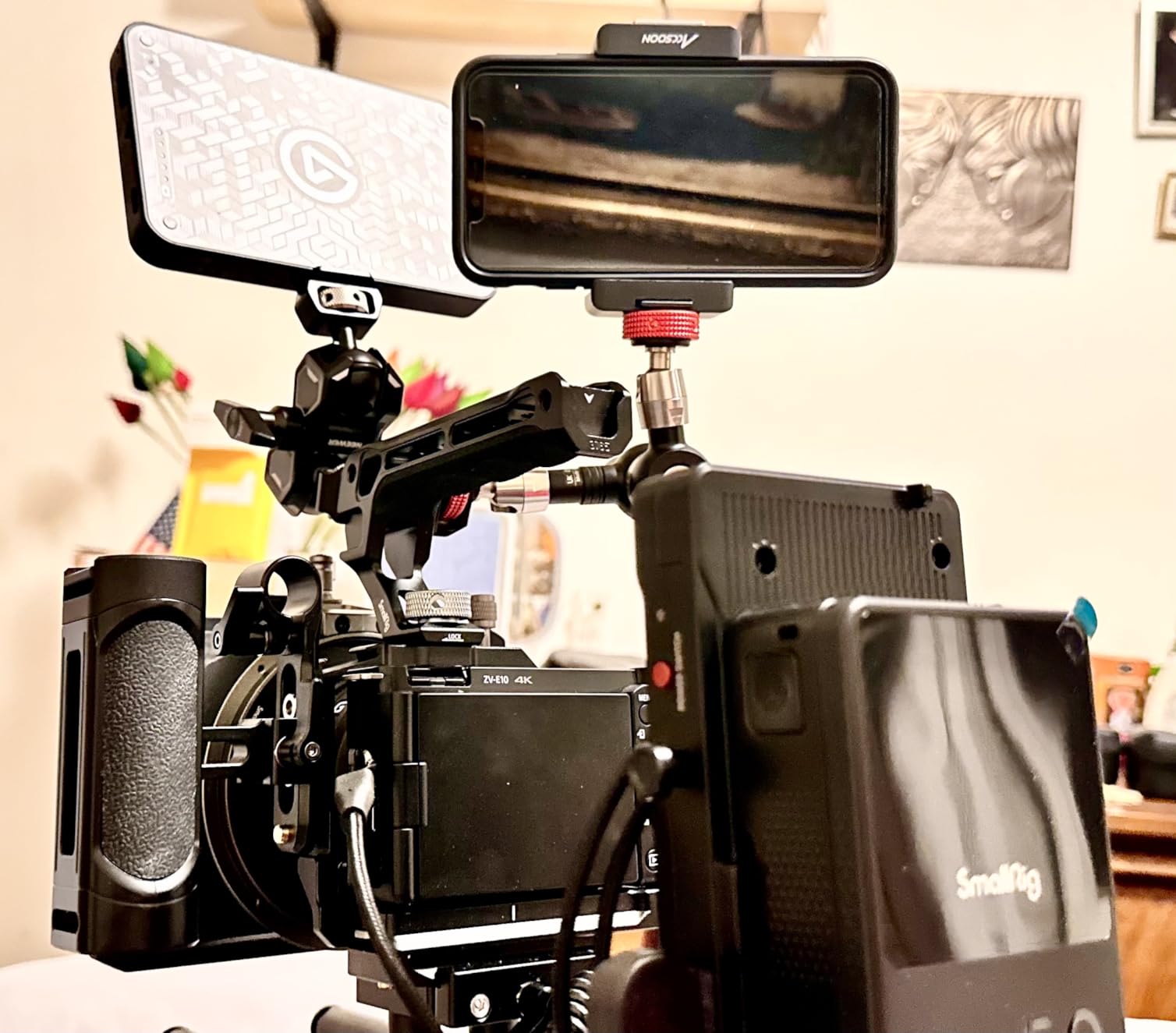 SMALLRIG V Mount Battery VB99, 99Wh / 6800mAh PD100W Mini V-Mount Battery | 2H Full Charge, V Lock with USB-C, D-TAP, USB-A, Dual DC Port, OLED Screen, for Camera, Camcorder, Monitor, Video Light customer photo 1