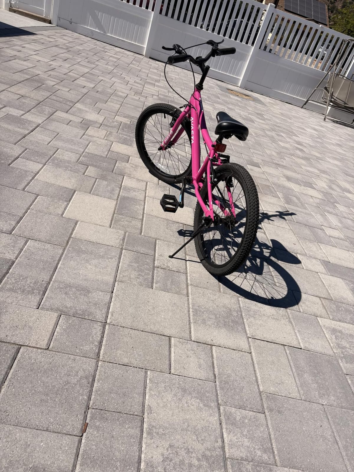 AVASTA Bilbo 18 20 24 Inch Kids Bike for Boys Girls Youth 5-14 Years Old | Retro Style High Carbon Steel Durable Frame, Adjustable Handlebars and Seat, Dual V-Brakes, Single Speed, Kickstand customer photo 1