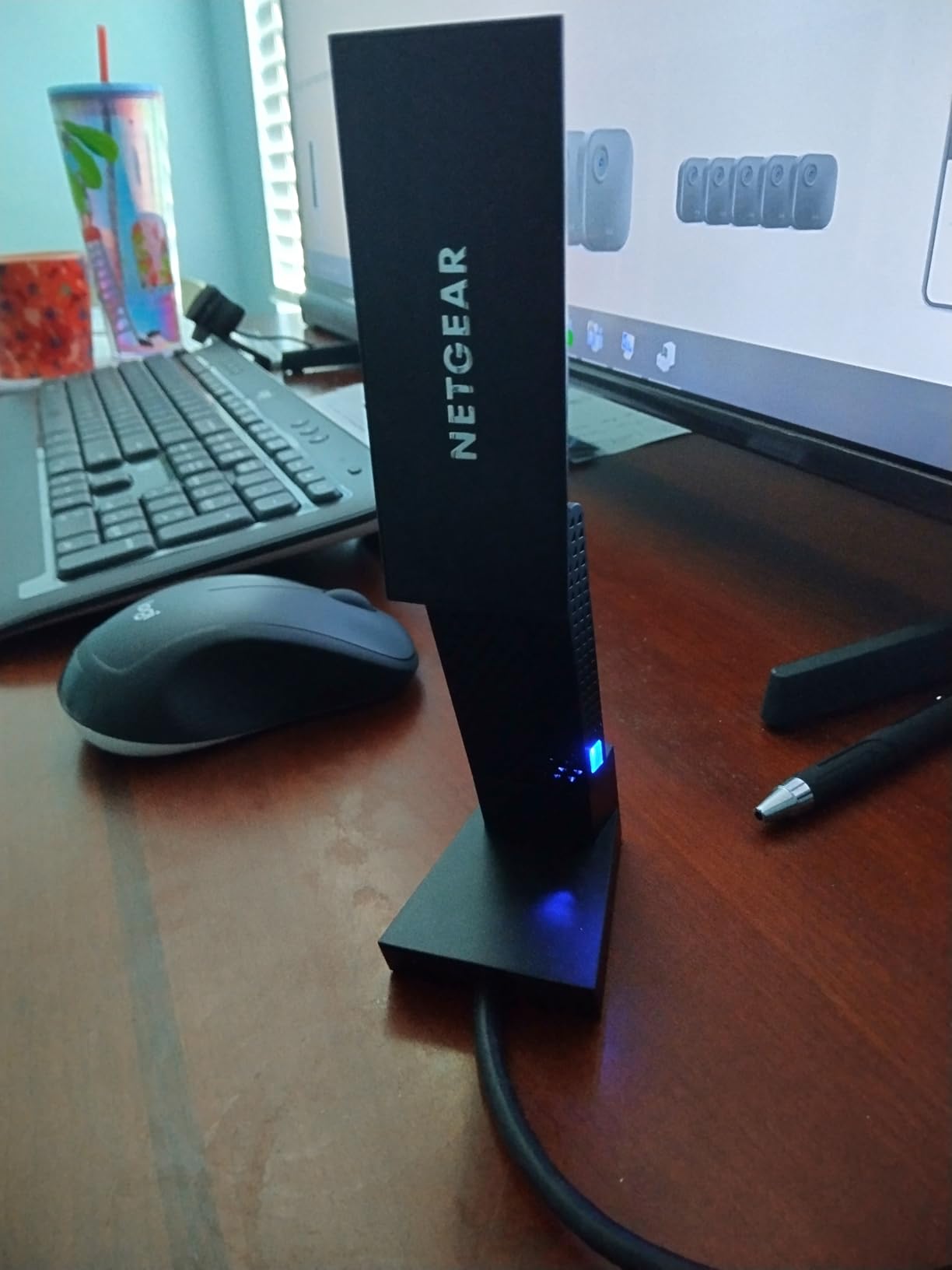 NETGEAR Nighthawk WiFi 6E USB 3.0 Adapter (A8000) - AXE3000 Tri-Band Wireless Gigabit Speed (Up to 3Gbps) - New 6GHz Band - Works with Any WiFi 6 or 6E Router Or Mesh System - for Windows PC customer photo 2