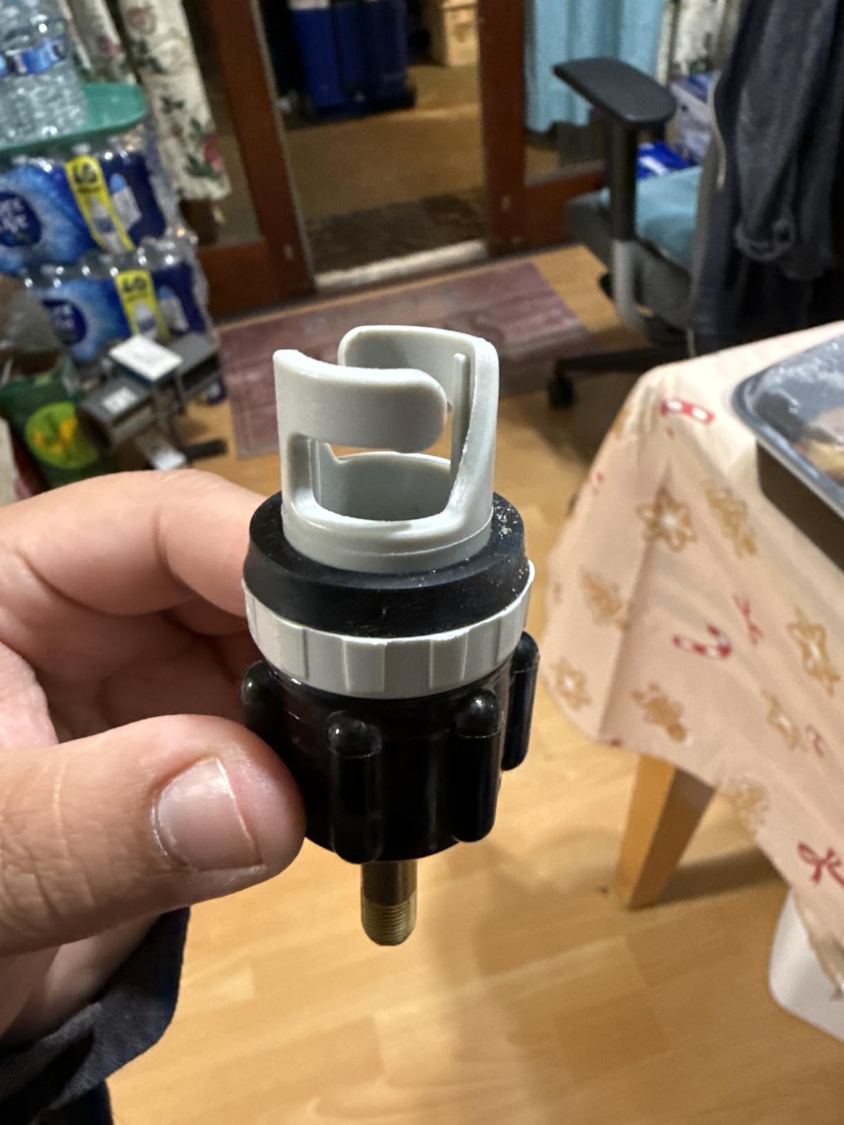 2Pcs Inflatable Boat SUP Pump Adapter, Premium Conventional Air Adapter, Sturdy SUP Air Adapter, Quick Inflation and Strong Sealing Pump Adapter customer photo 1