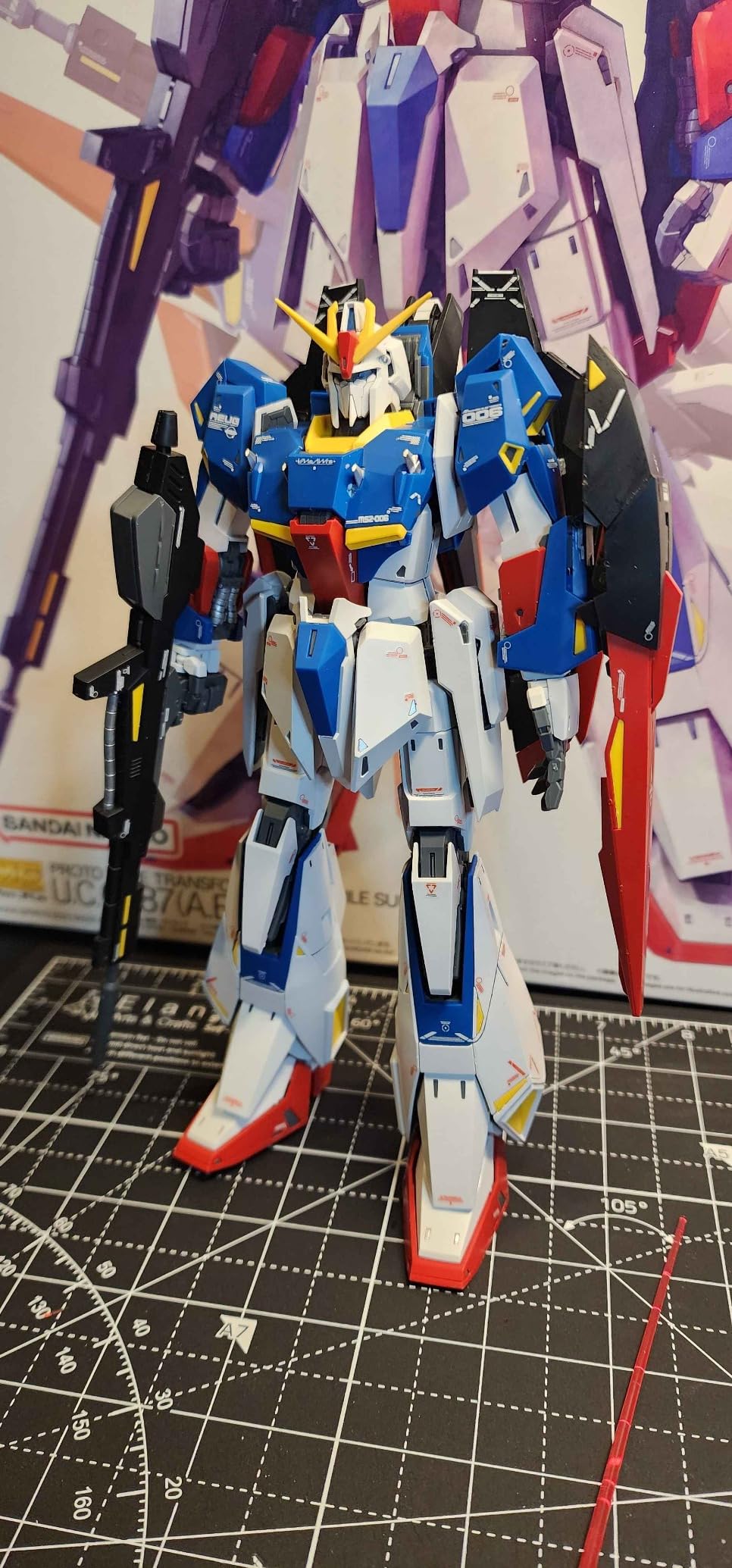 Bandai Hobby - Mobile Suit Zeta Gundam - Zeta Gundam (Ver. Ka), Bandai Spirits MG 1/100 Model Kit customer photo 1