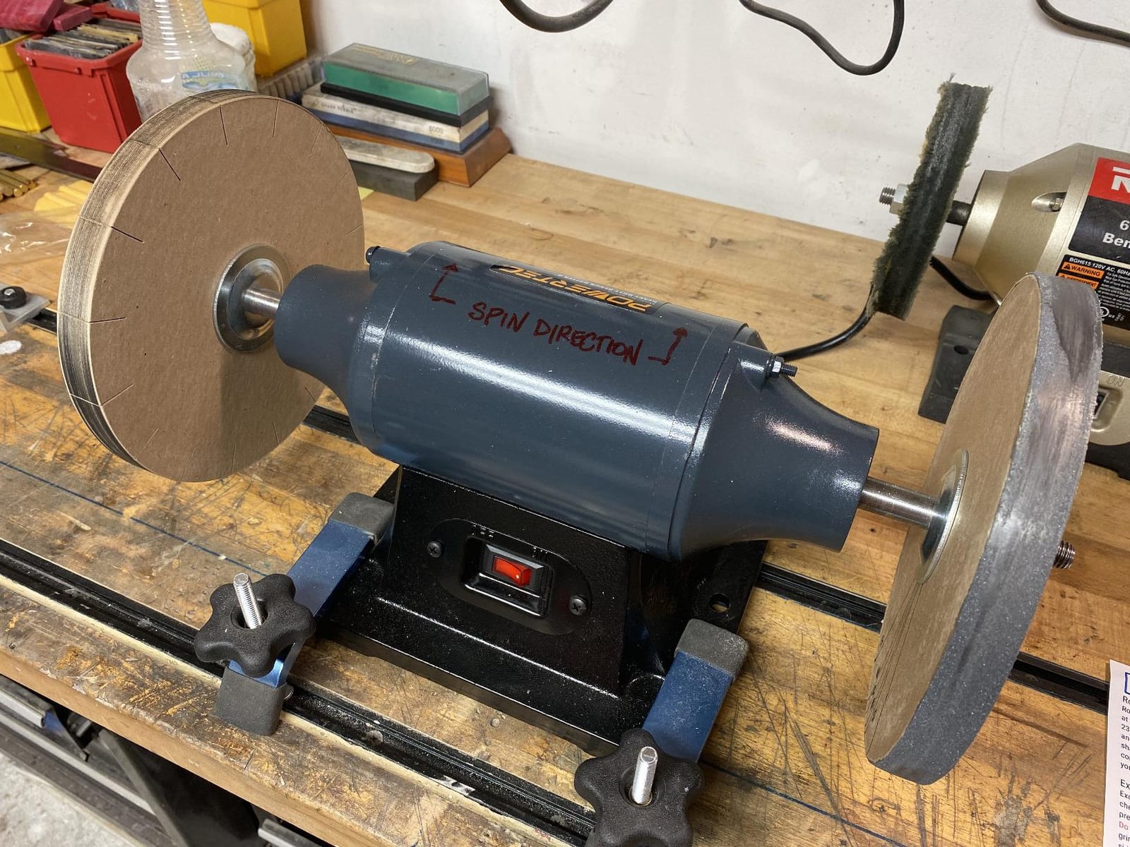 POWERTEC Bench Buffer Buffing Machine 8