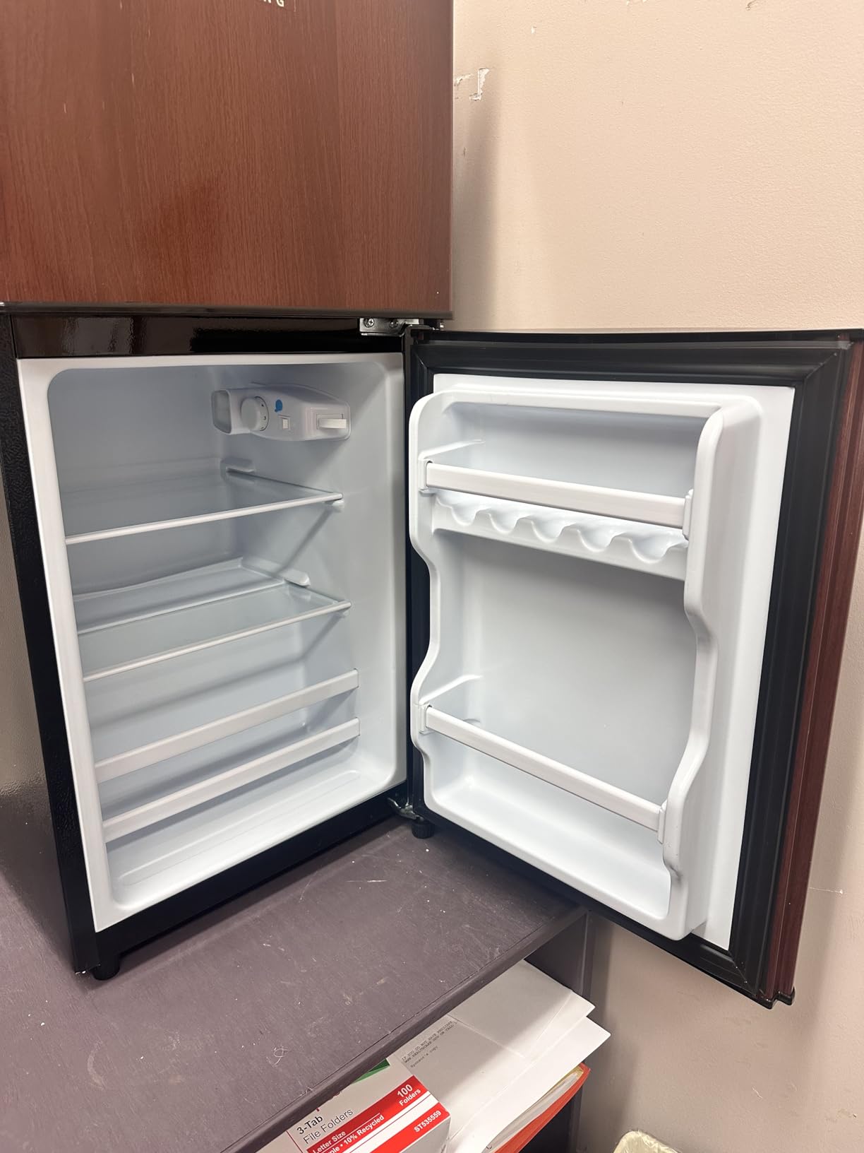 KRIB BLING Mini Fridge with Freezer on Top, 3.5 Cu.Ft Compact Refrigerator with 7 Levels Adjustable Thermostat, Small Refrigerator for Dorm, Office, Apartment, Silver customer photo 2