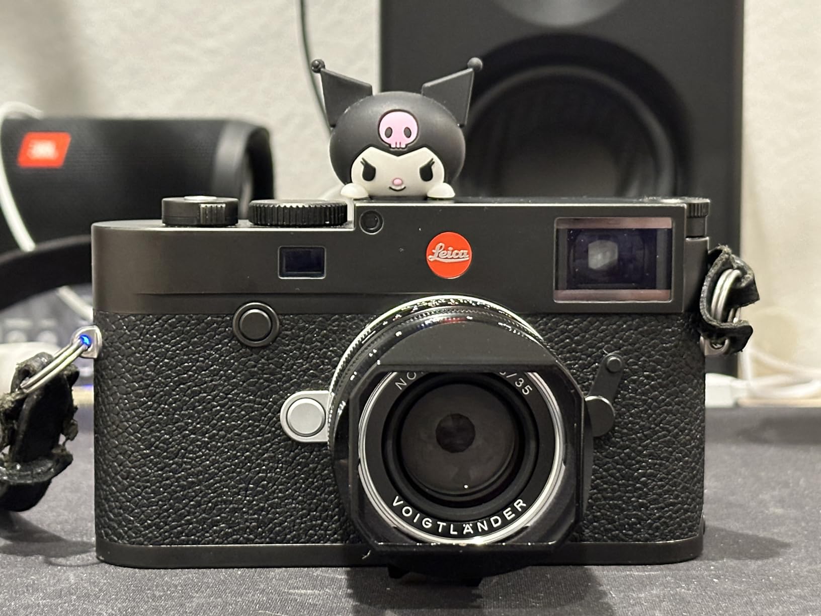 Voigtlander Nokton Vintage Line 35mm f/1.5 Aspherical Type II VM Lens, Black customer photo 1
