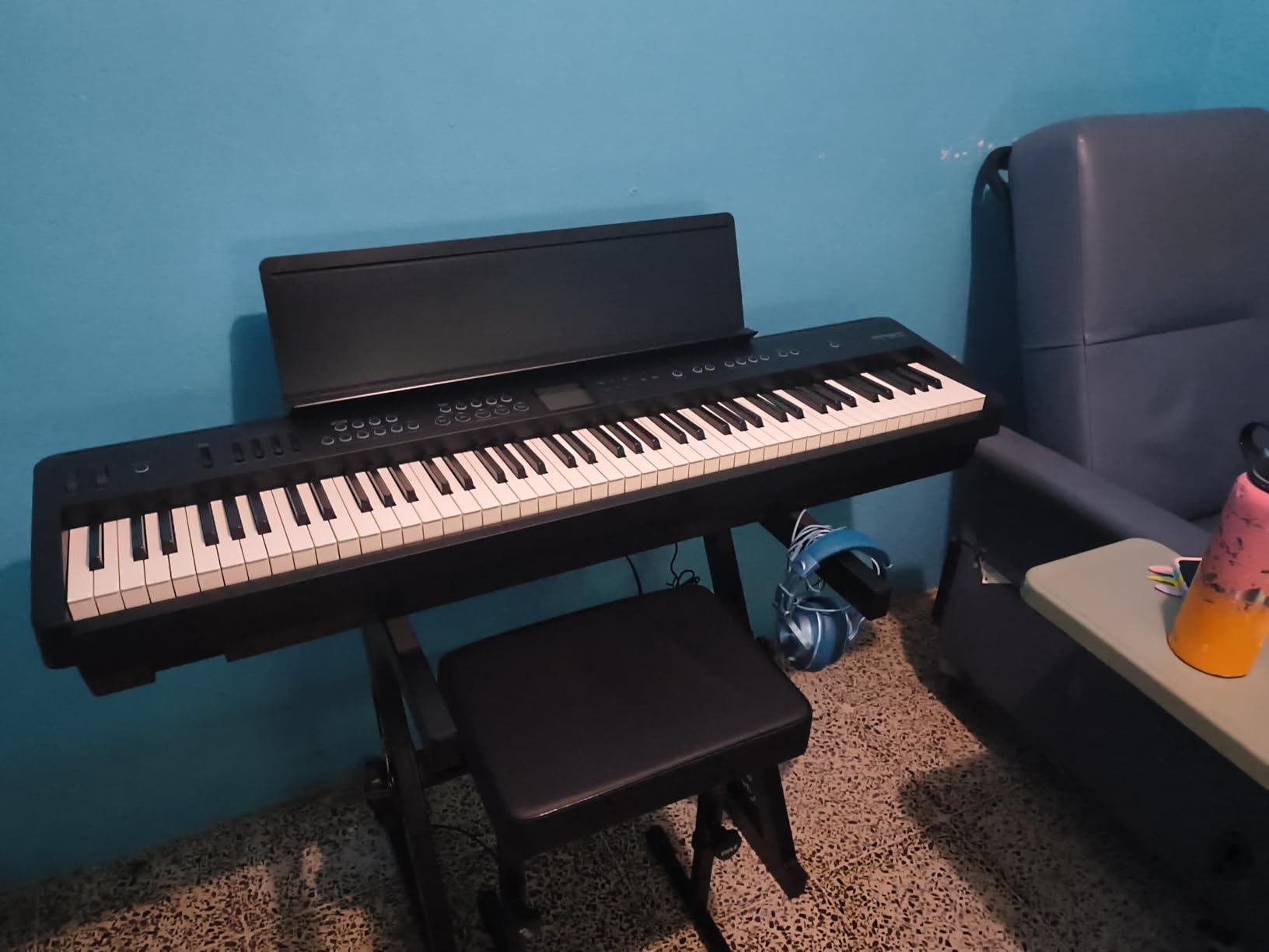 FP-E50 Digital Piano, 88-Note Hammer-Action Keyboard customer photo 1