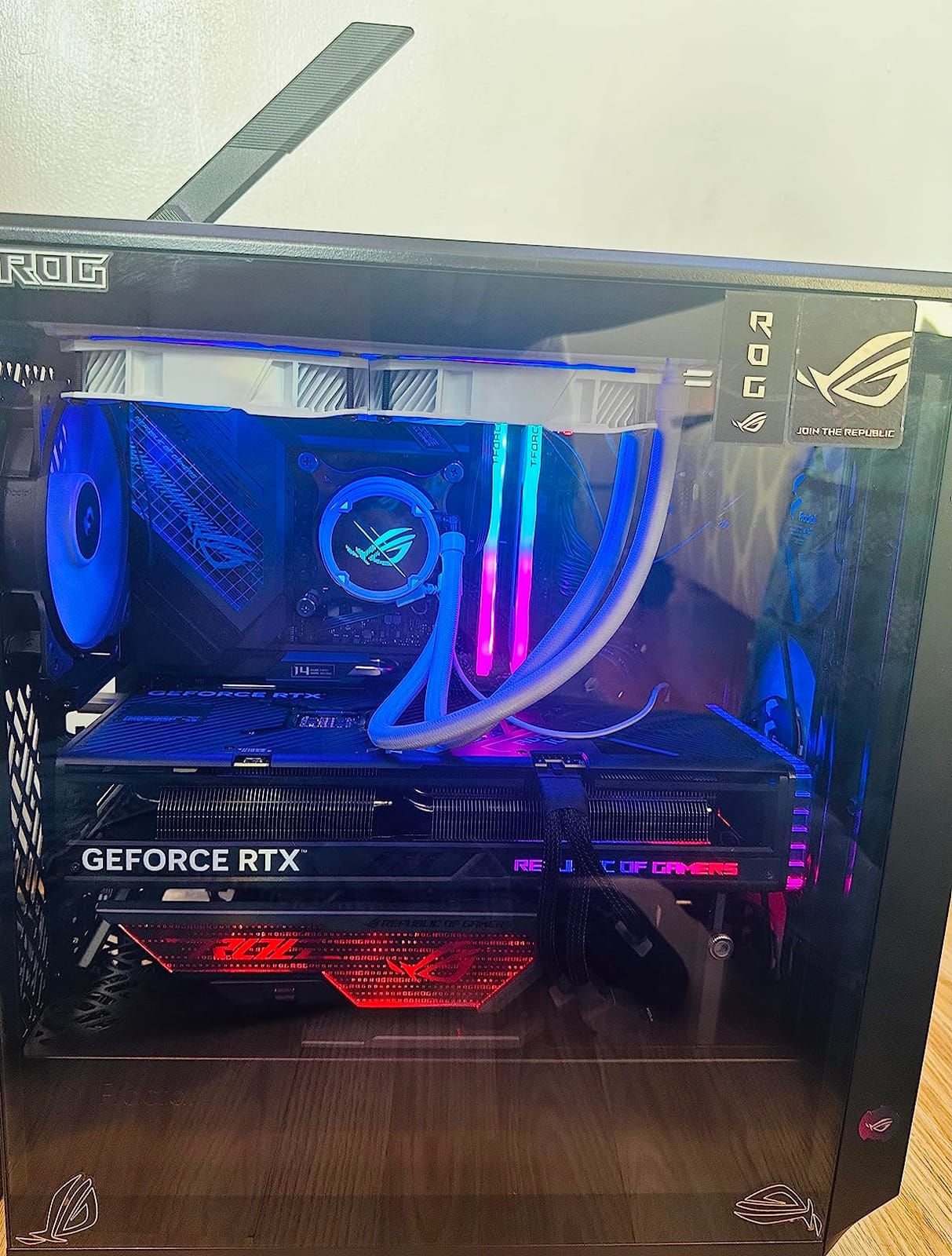 ASUS ROG Strix NVIDIA GeForce RTX 4070 Ti OC Edition Gaming Graphics Card (PCIe 4.0, 12GB GDDR6X, HDMI 2.1a, DisplayPort 1.4a), 3 Year Warranty customer photo 2