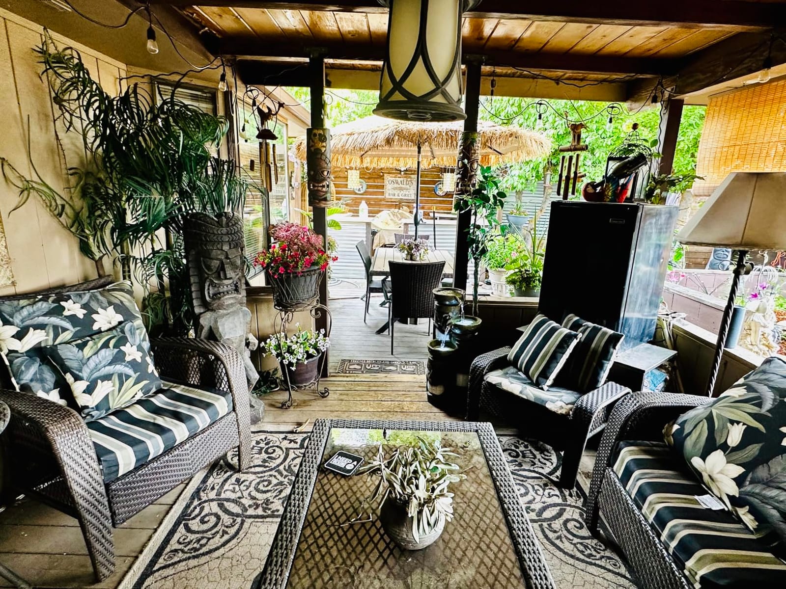 RELAX4LIFE 5-Pcs Outdoor Bar Set, Wicker Bar Height Outdoor Table & Chairs customer photo 1