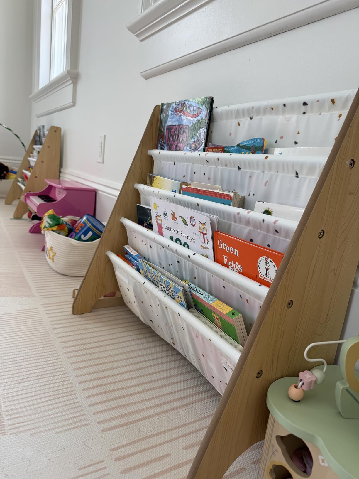 3 Sprouts Recycled Kids Bookshelf, Holds 35 Books, 4-Tier, Terrazzo Cream customer photo 2