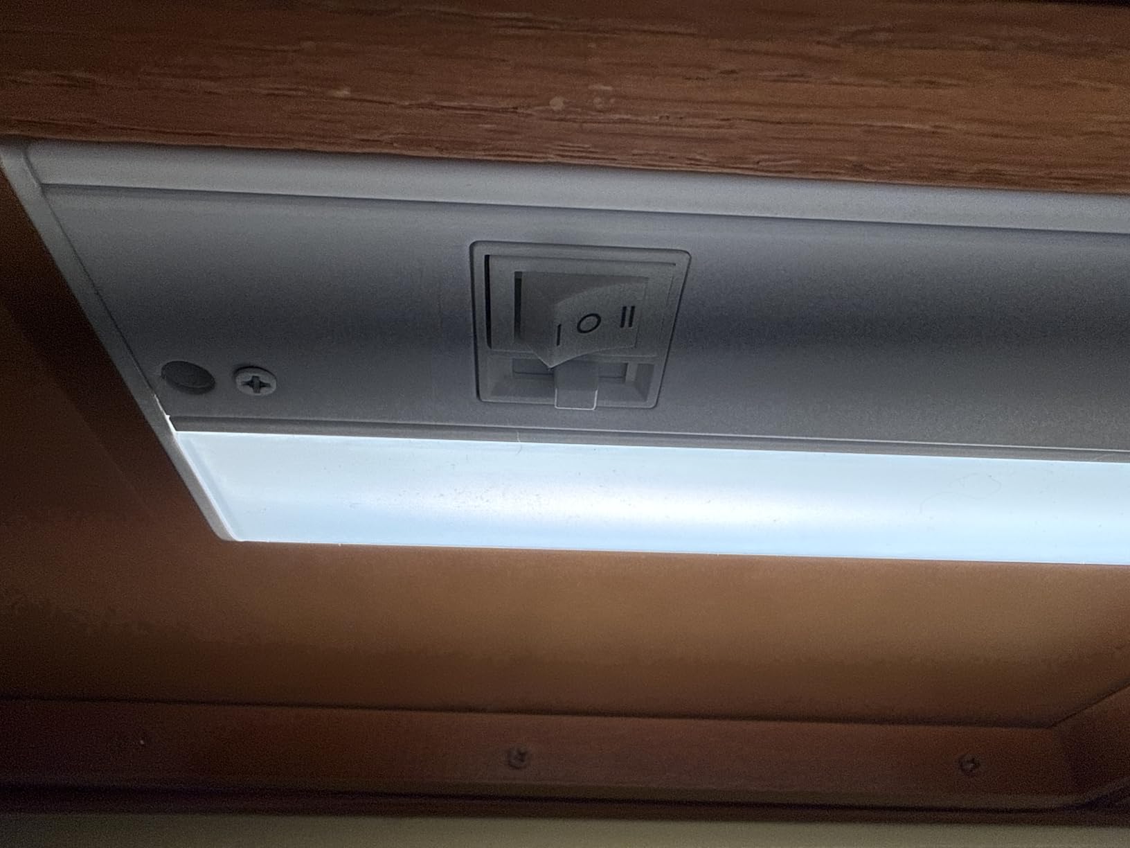 GETINLIGHT 12-Inch Hardwired Only LED Under Cabinet Light, 3-CCT Selectable customer photo 2