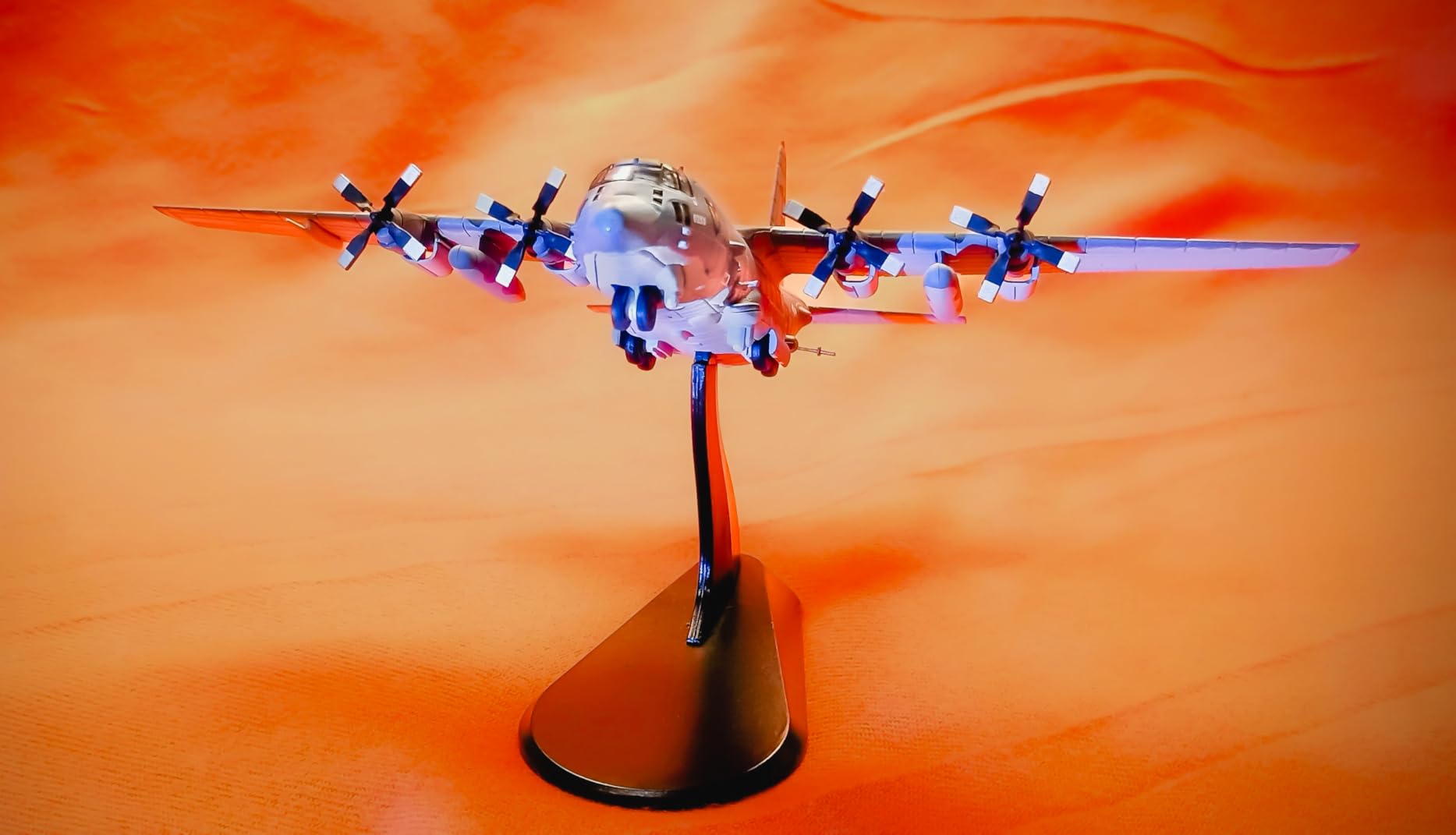 HANGHANG 1/200 AC-130U Fighter Jet Model Metal Aircraft Model Military Airplane Model Diecast Plane Model for Collection or Displays customer photo 1