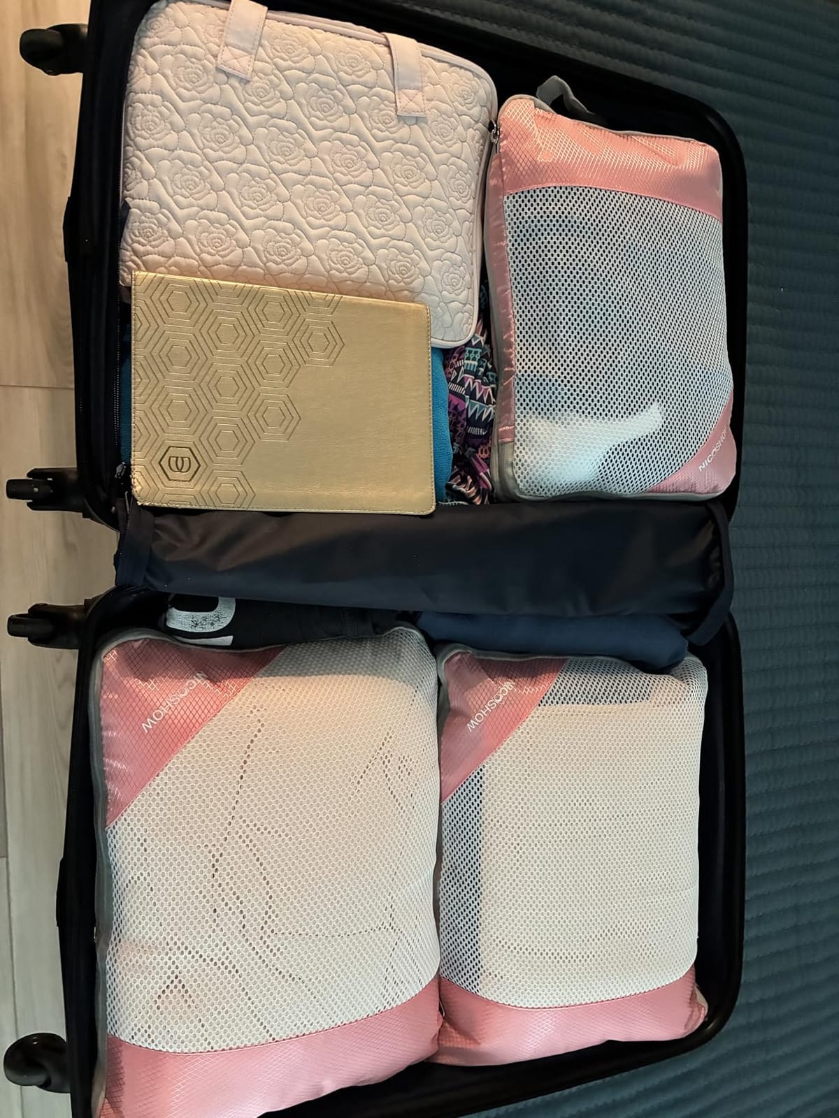 NICOSHOW 6 Set Compression Packing Cubes for Travel - Compressible, Lightweight, and Space-Saving Packing Cubes, Travel Essentials for Women, Grey customer photo 1