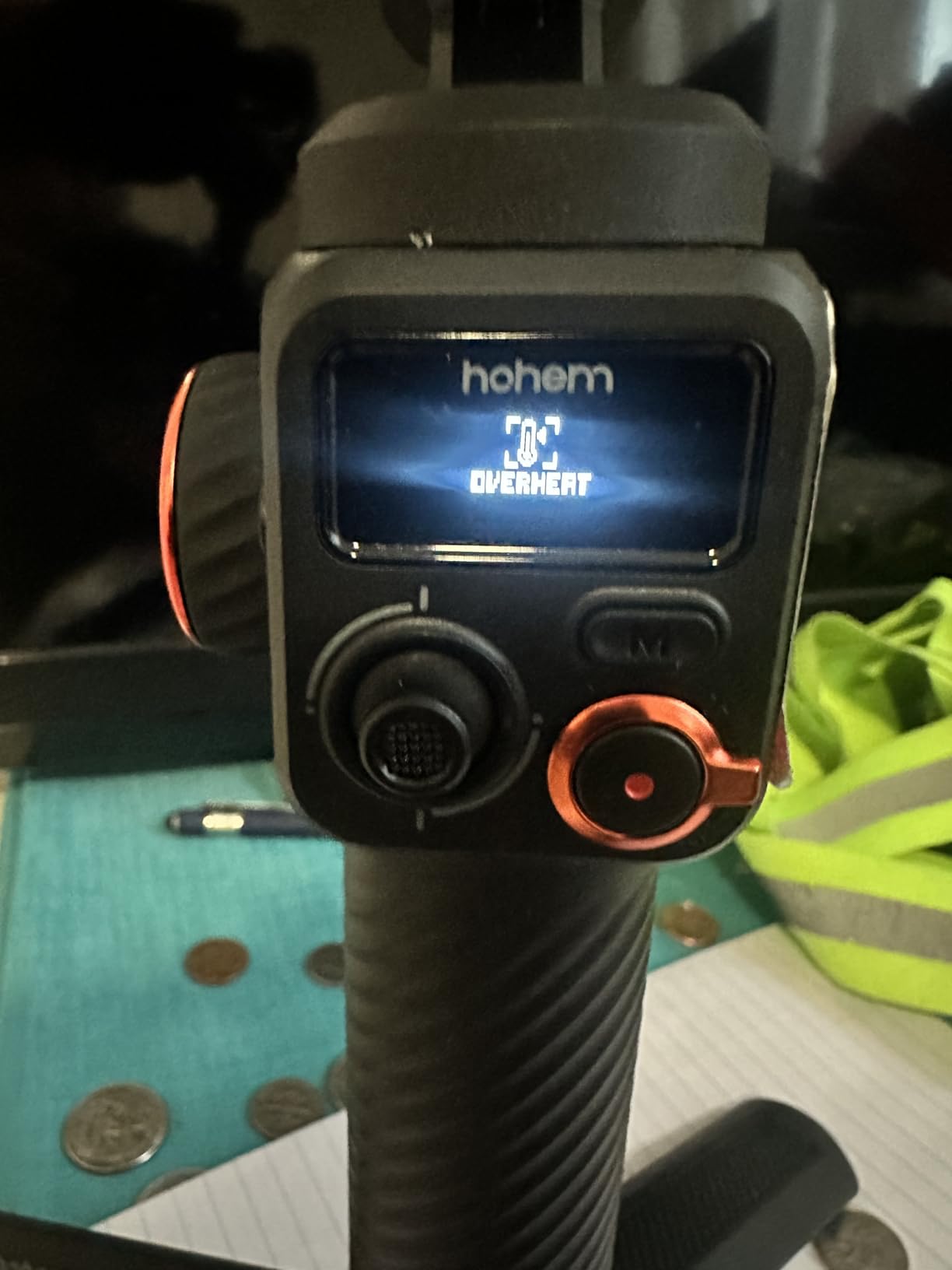 Hohem iSteady M6 Gimbal Stabilizer for Smartphone, 3-Axis Cell Phone Stabilizer Built-in OLED Display 400g Payload Reverse Charging Android and iPhone Gimbal with Inception Motion Timelapse customer photo 1