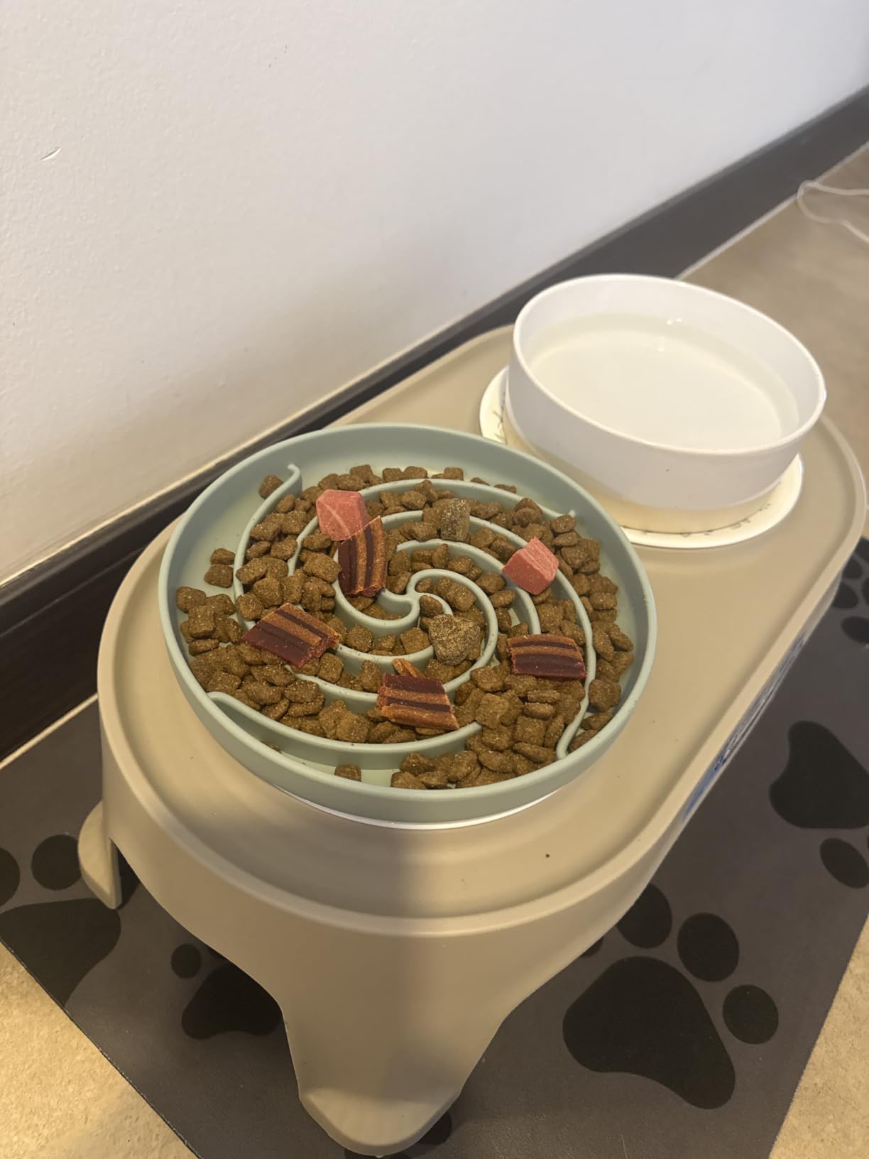 Bifeaw Slow Feeder Dog Bowls, Dishwasher Microwave Safe Silicone Puppy Puzzle Bowl with Non-Slip Design for Eating (Grey Green) customer photo 1