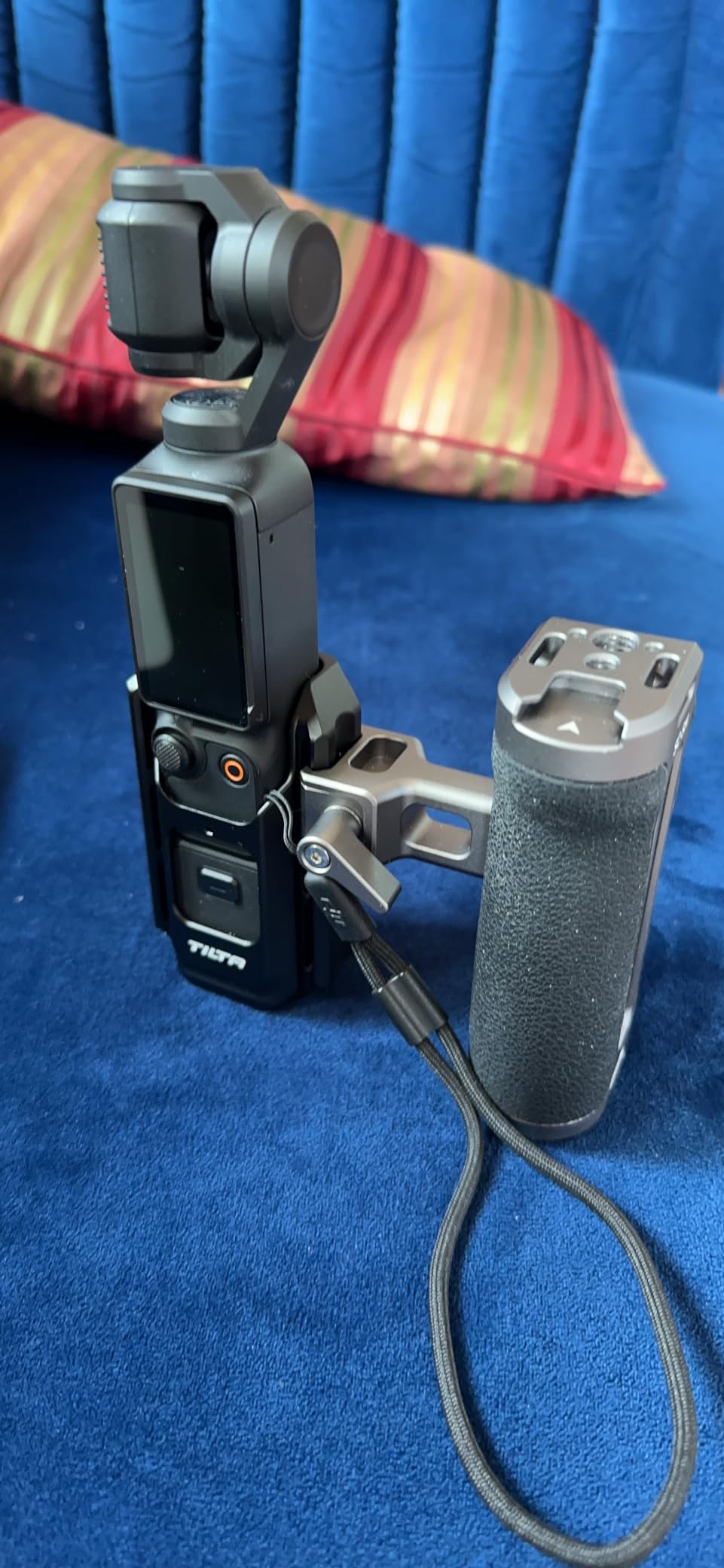 SIRUI SC-SH Camera Cage Side Handle, NATO & ARRI Mount, Aluminum customer photo 2