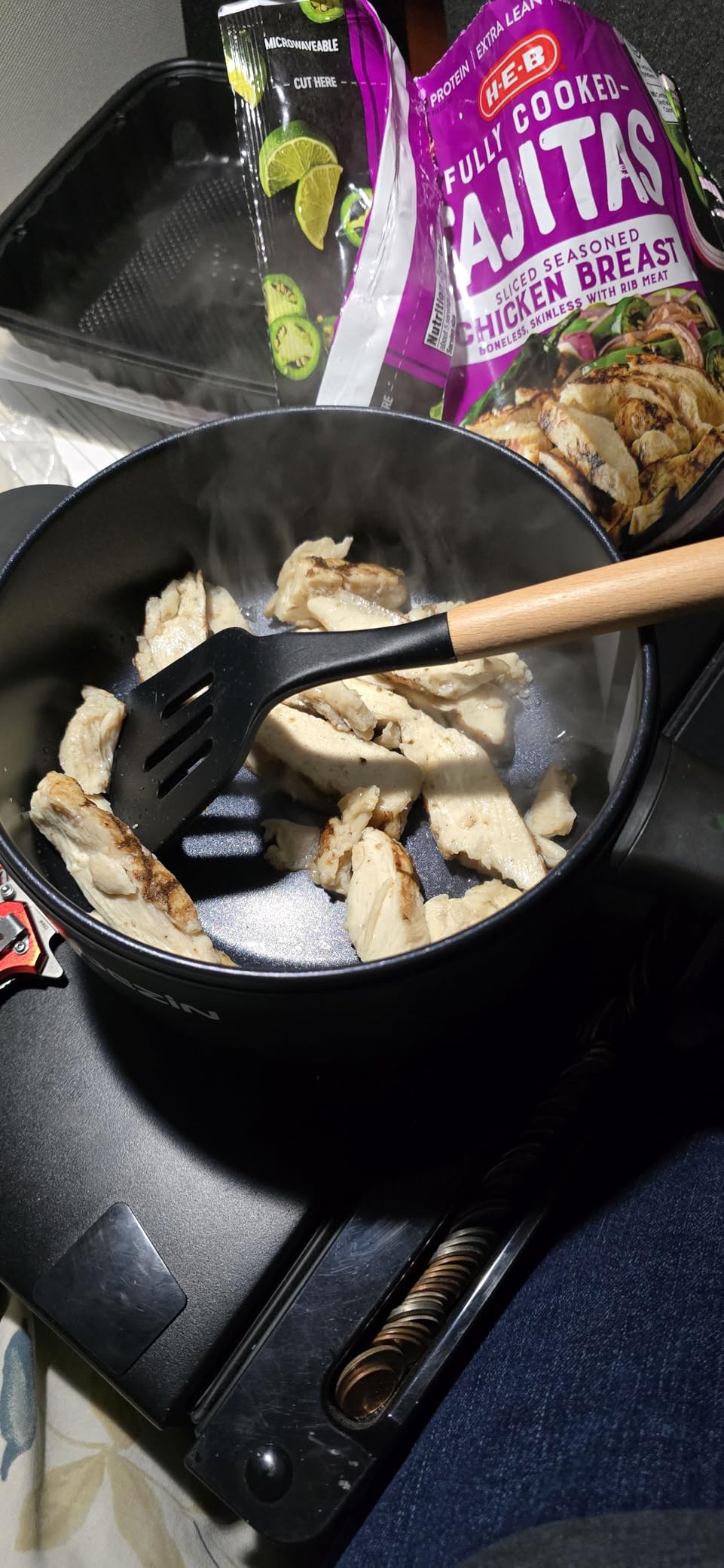 Dezin 2L Hot Pot Electric, Non-Stick Electric Pan, 700W Adjustable Power customer photo 2