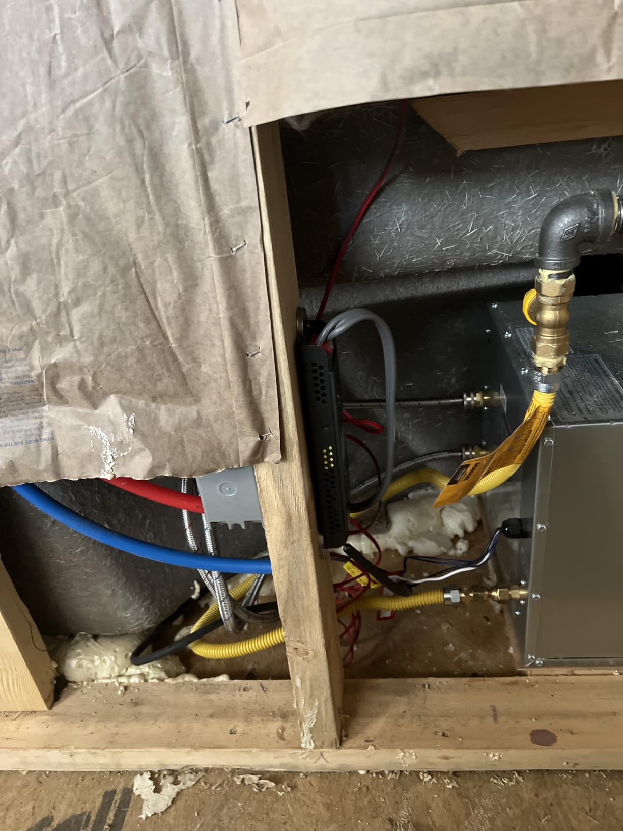 KINGRVER Tankless RV Water Heater SUMMIT XT, Instant On-Demand Hot Water customer photo 2