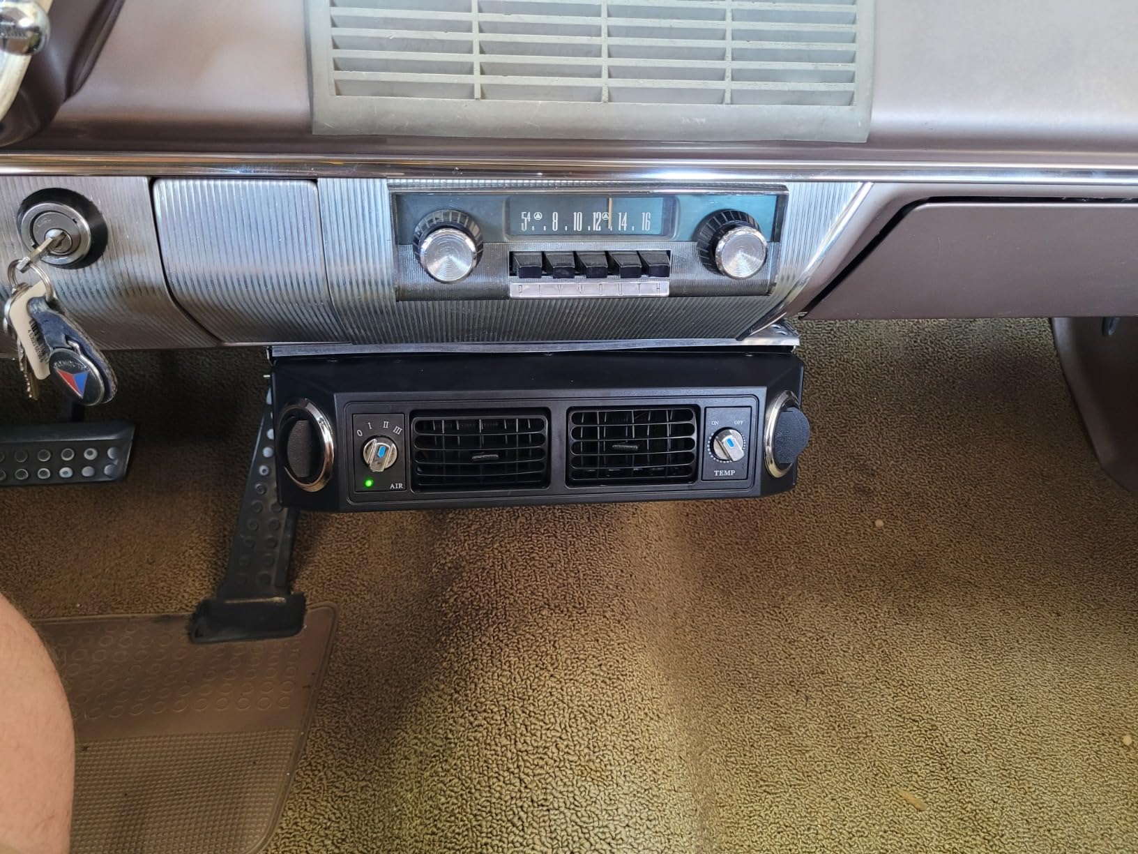 A/C KIT UNIVERSAL UNDERDASH EVAPORATOR 432-100 12V WITH ELECTRICAL HARNESS Black customer photo 1